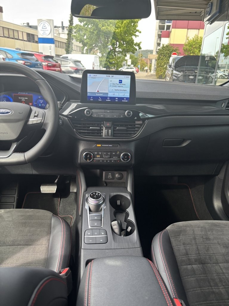 FORD Kuga 2.5 Plug-in Hybrid ST-Line X-image-2