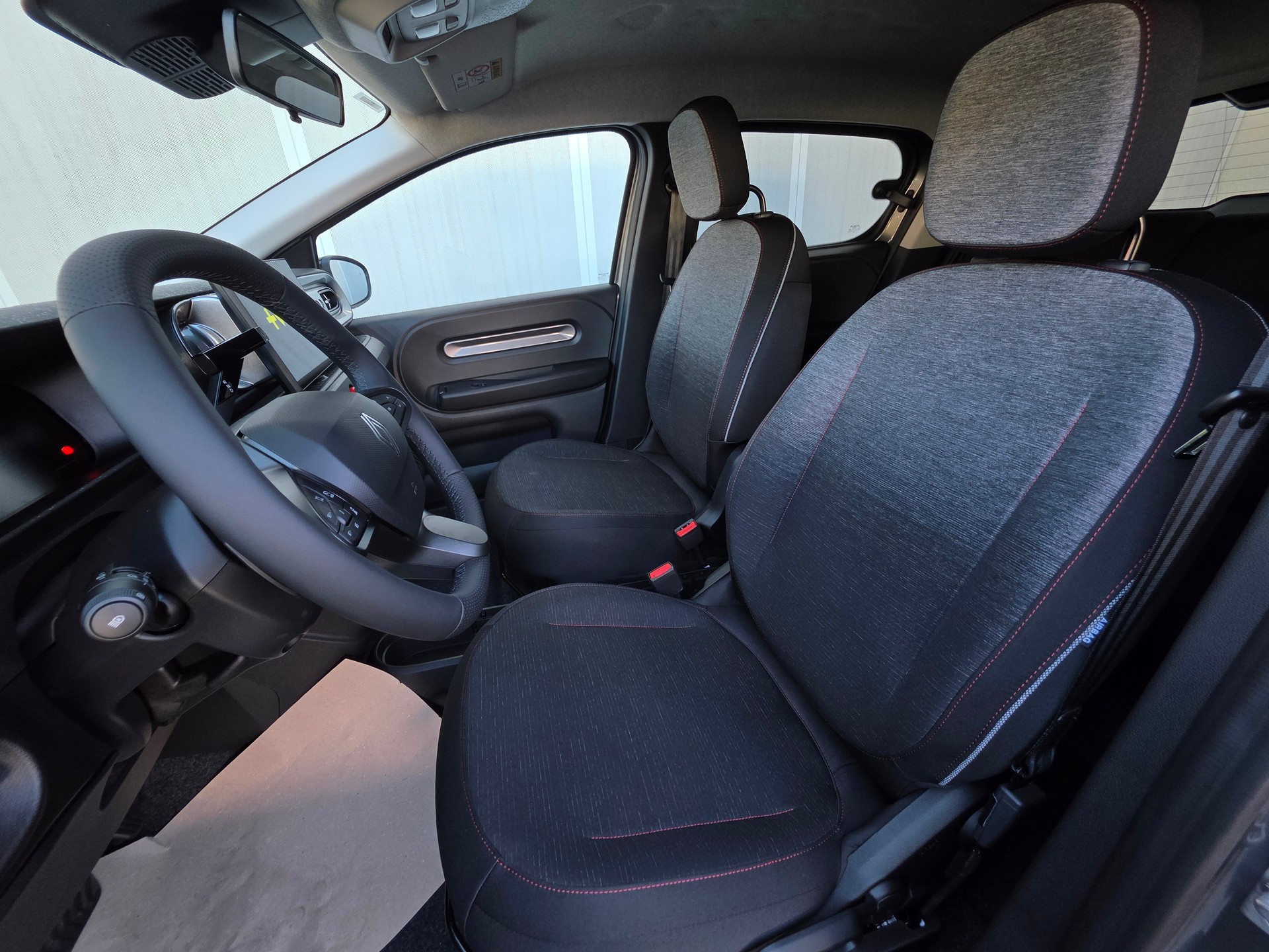 RENAULT Twingo E-Tech 27kWh Techno-image-7