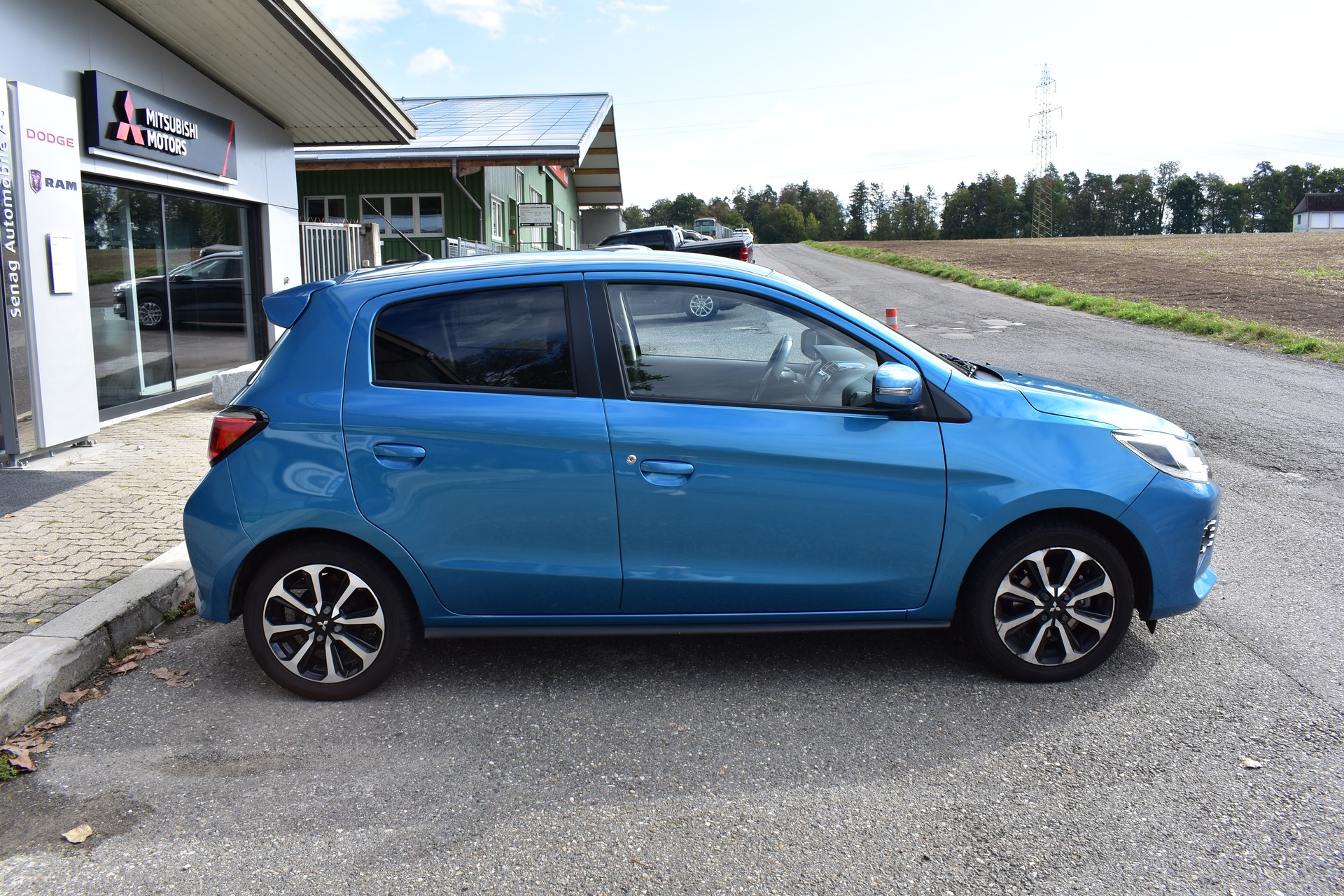 MITSUBISHI Space Star 1.2 CVT Intense+-image-2
