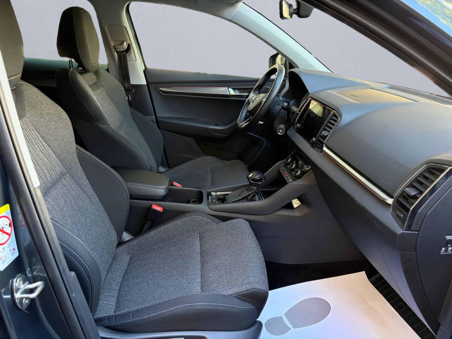 SKODA Karoq 1.5 TSI ACT Style DSG-image-10