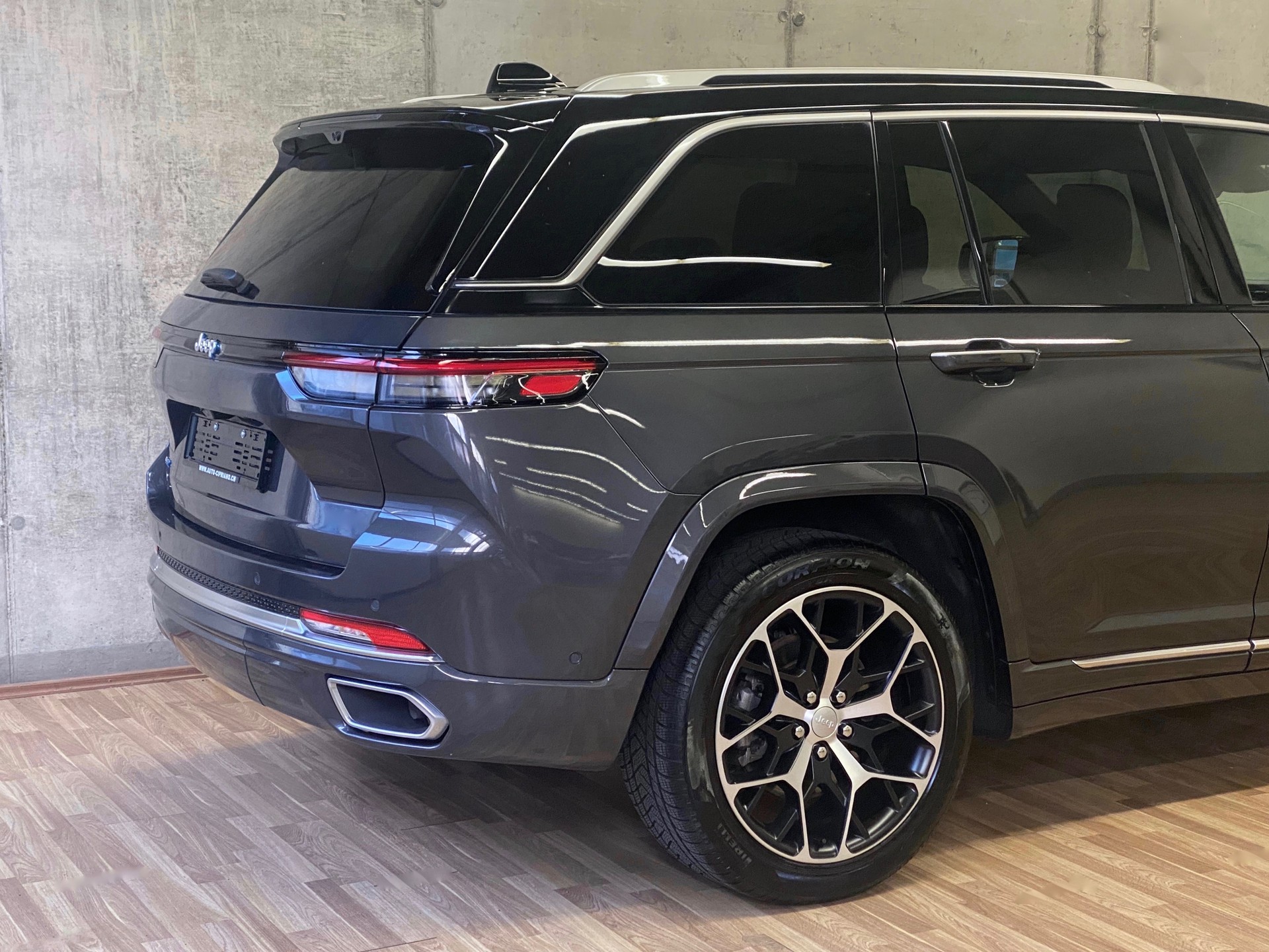 JEEP Grand Cherokee 2.0 *Plug-in-Hybrid*Swiss*Summit*Reserve*4xe*-image-28