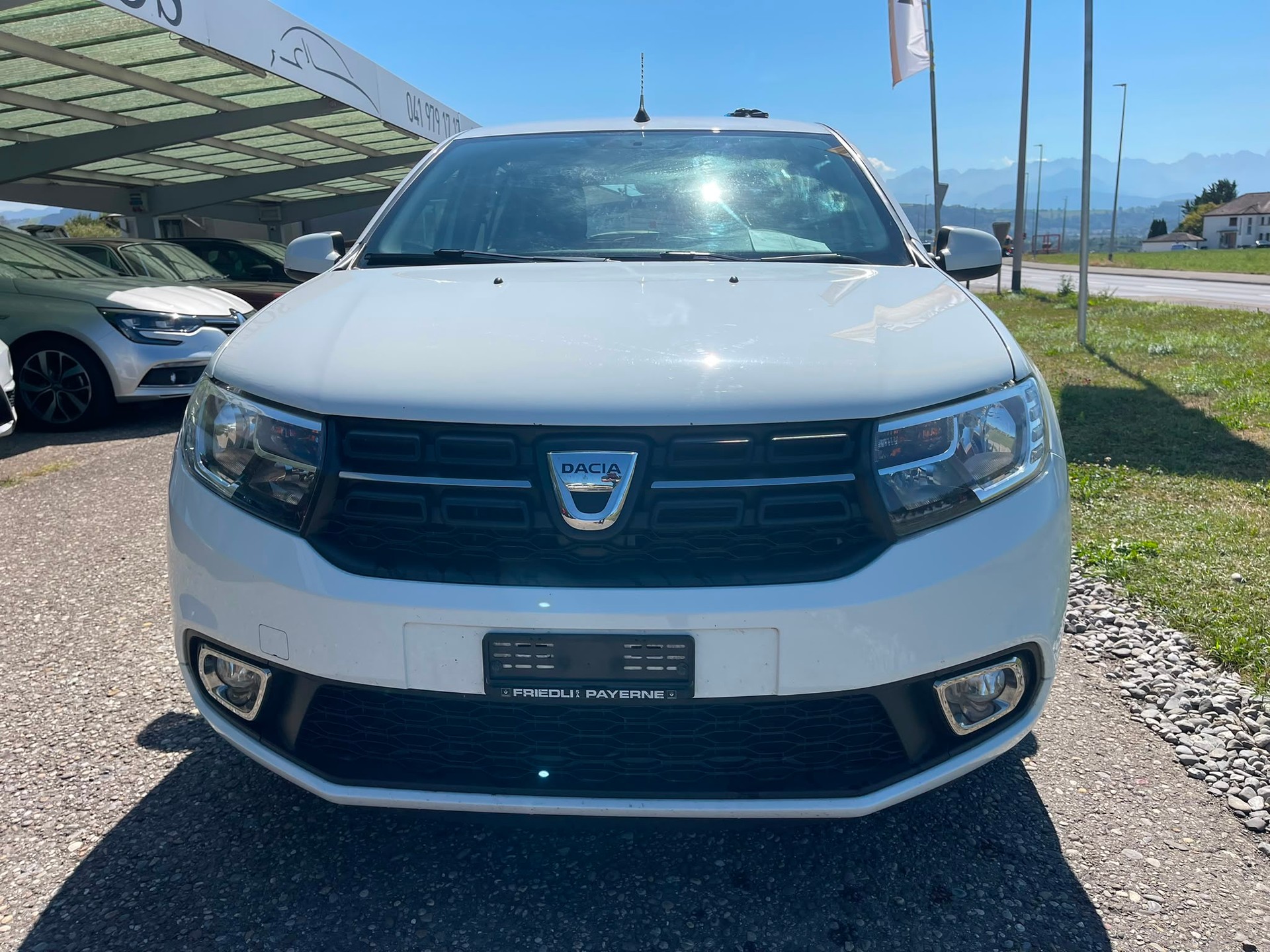 DACIA Sandero 0.9 Lauréate-image-1