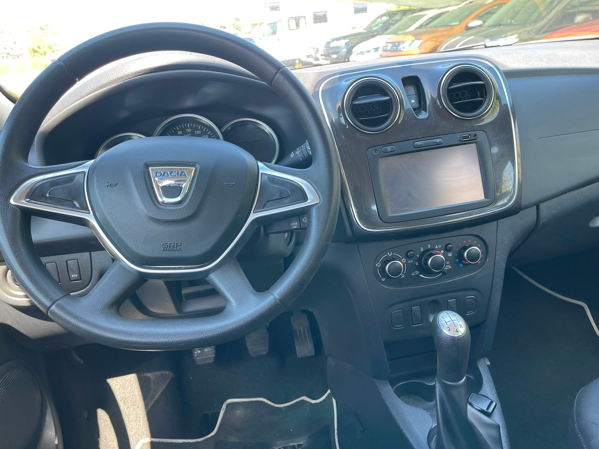 DACIA Sandero 0.9 Lauréate-image-7