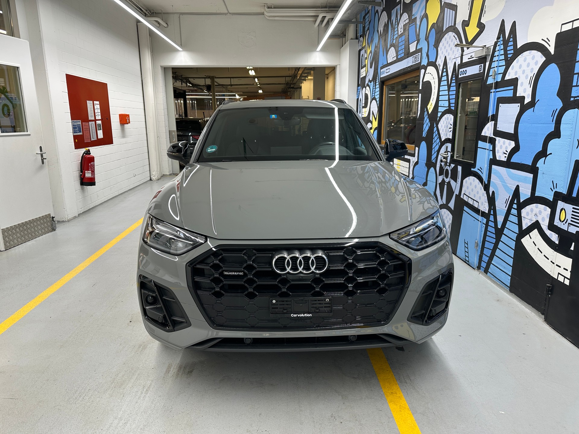 AUDI Q5 Sportback 40 TDI S line quattro S-tronic-image-1