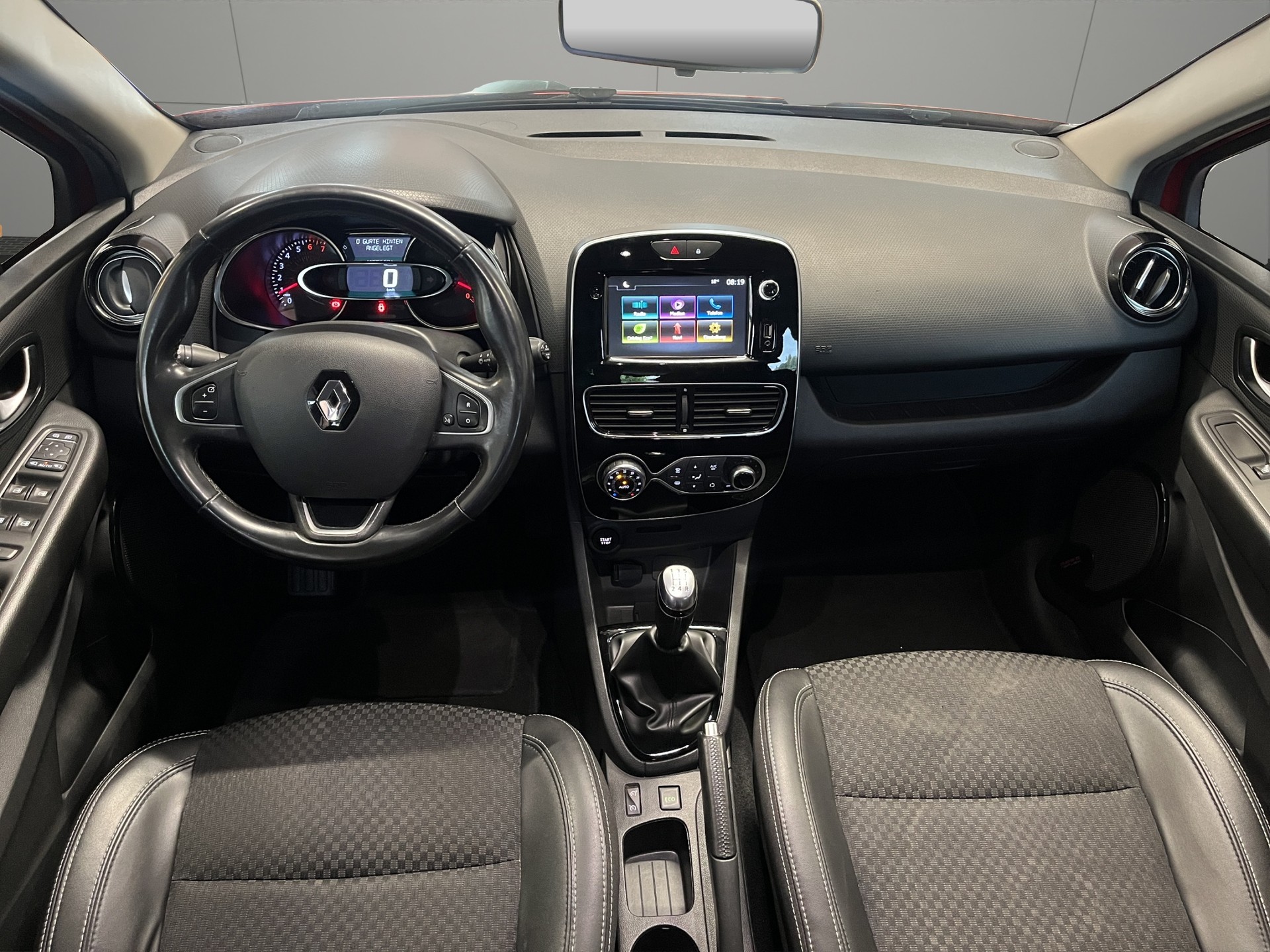 RENAULT Clio 0.9 12V Intens-image-10
