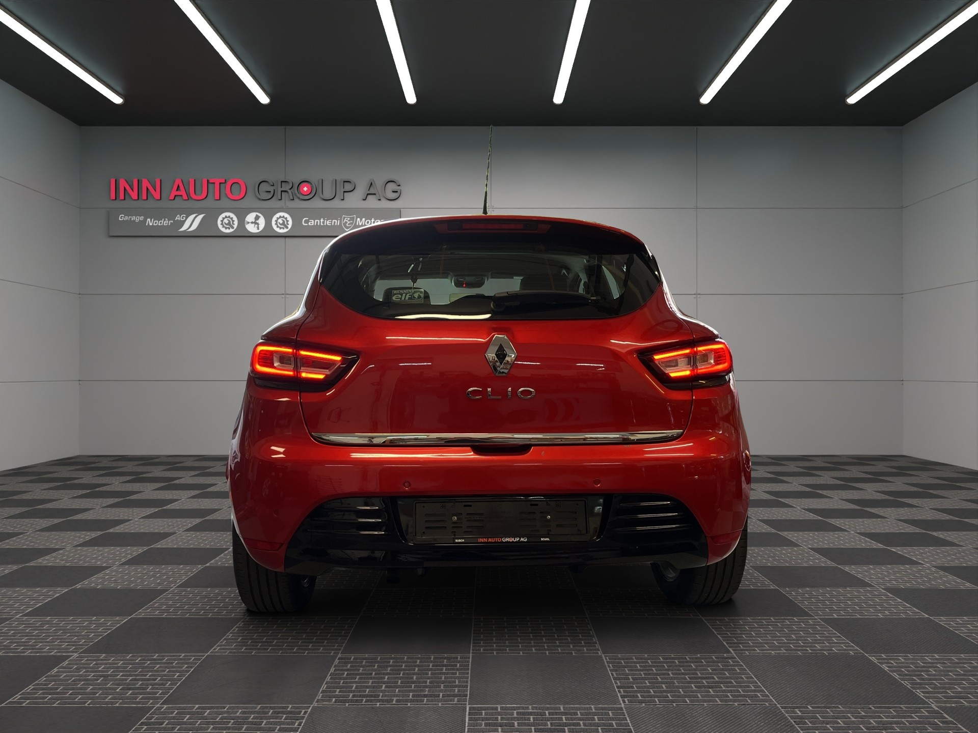 RENAULT Clio 0.9 12V Intens-image-4