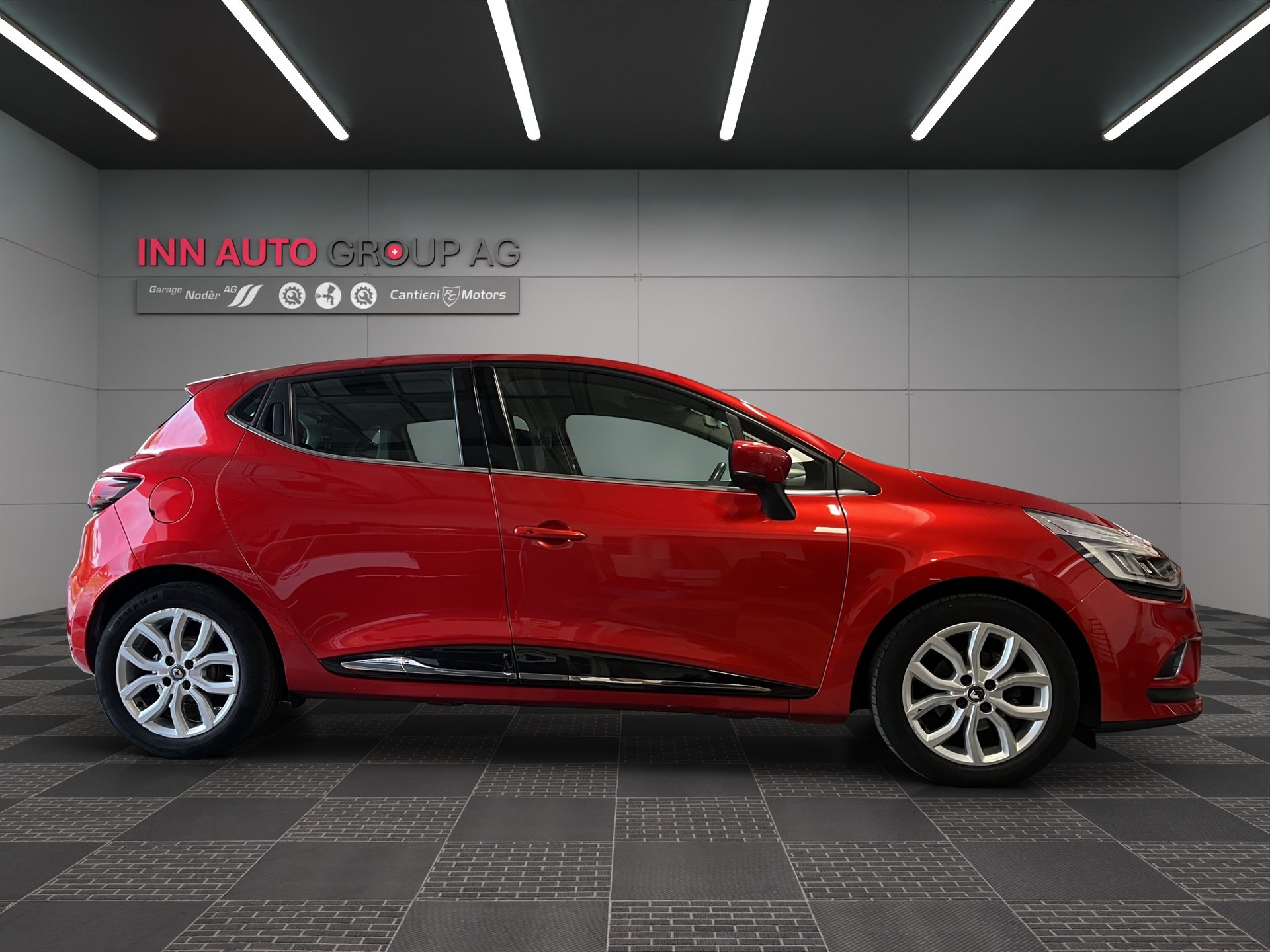 RENAULT Clio 0.9 12V Intens-image-6