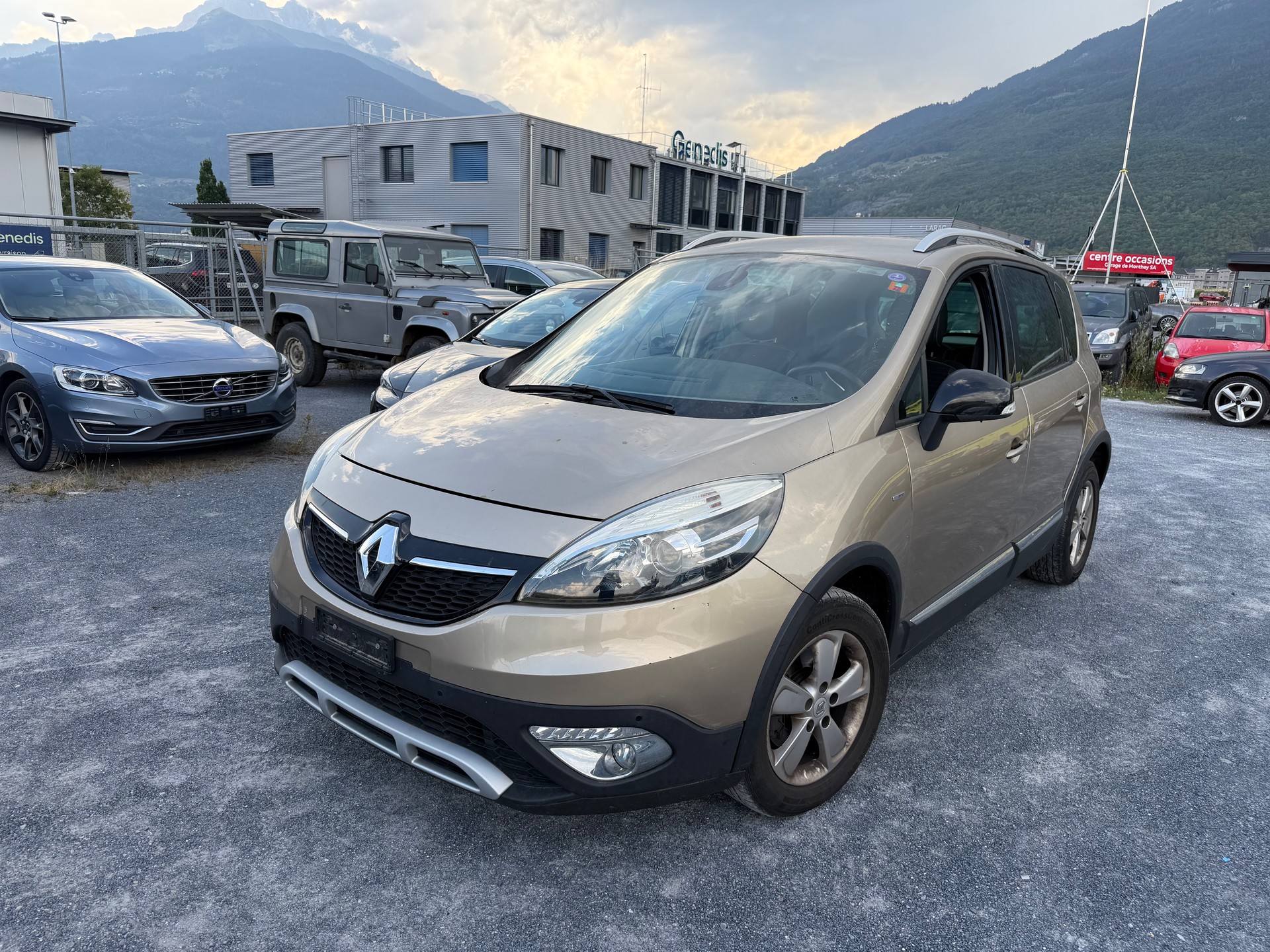 RENAULT Scénic Xmod 1.2 16V Turbo Privilège-image-0