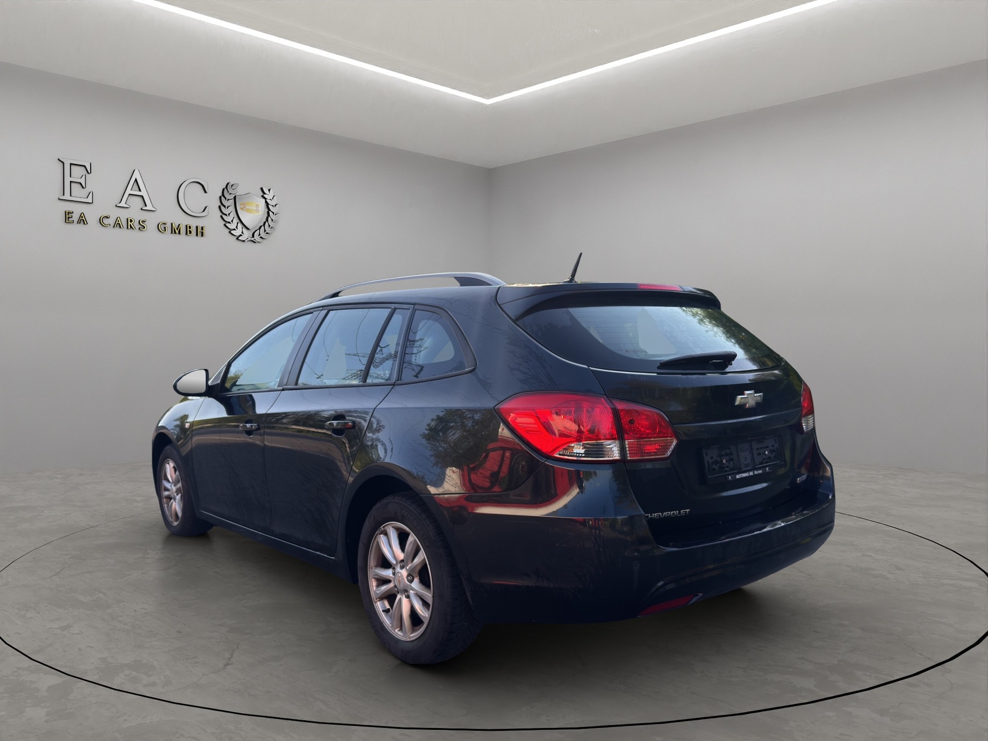 CHEVROLET Cruze 2.0 VCDi LT-image-2