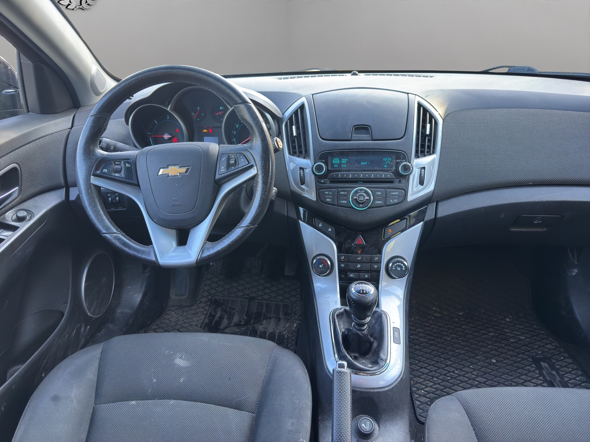 CHEVROLET Cruze 2.0 VCDi LT-image-11