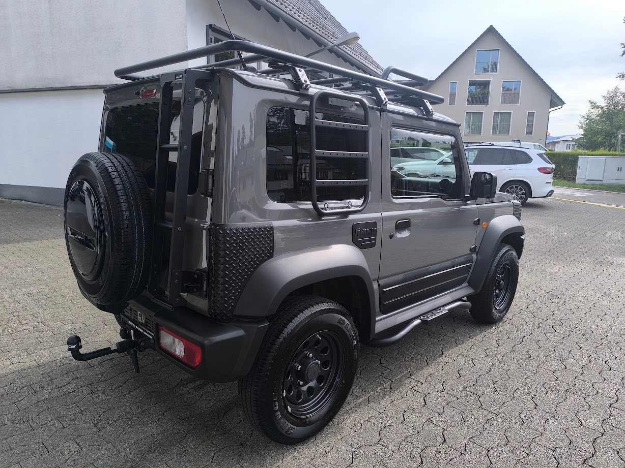 SUZUKI Jimny 1.5 Compact+ 4x4-image-3