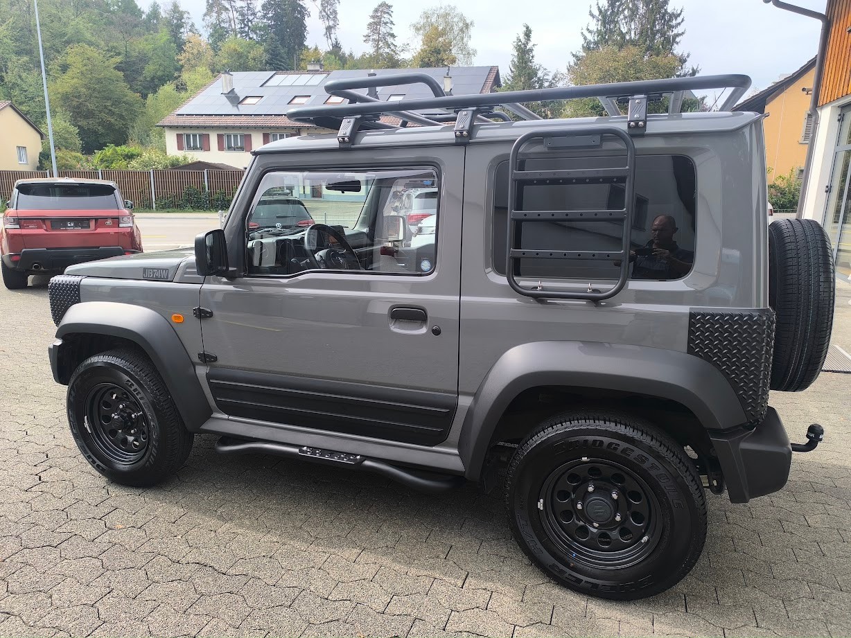 SUZUKI Jimny 1.5 Compact+ 4x4-image-1