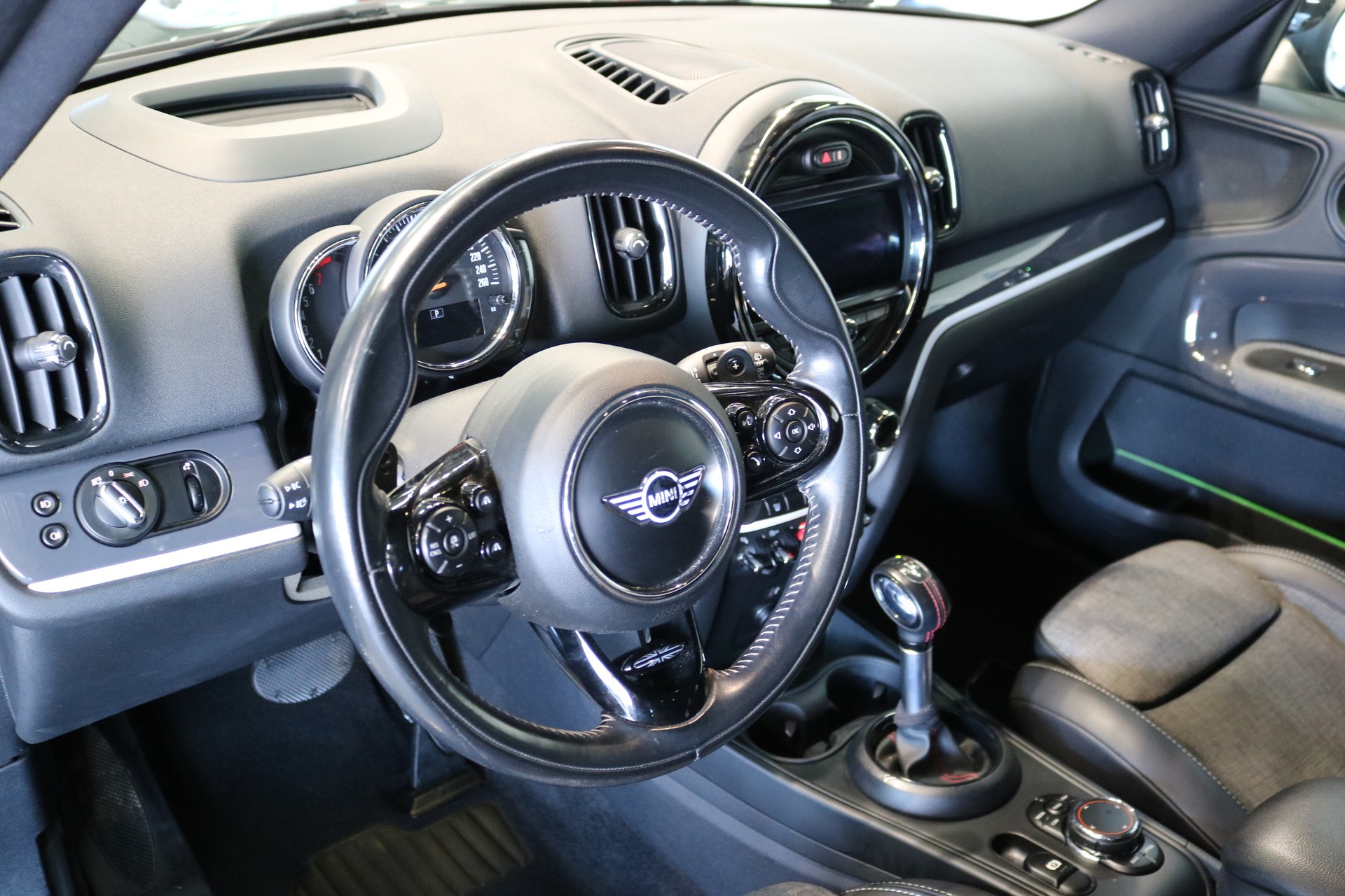 MINI Countryman Cooper S ALL4 Steptronic-image-1