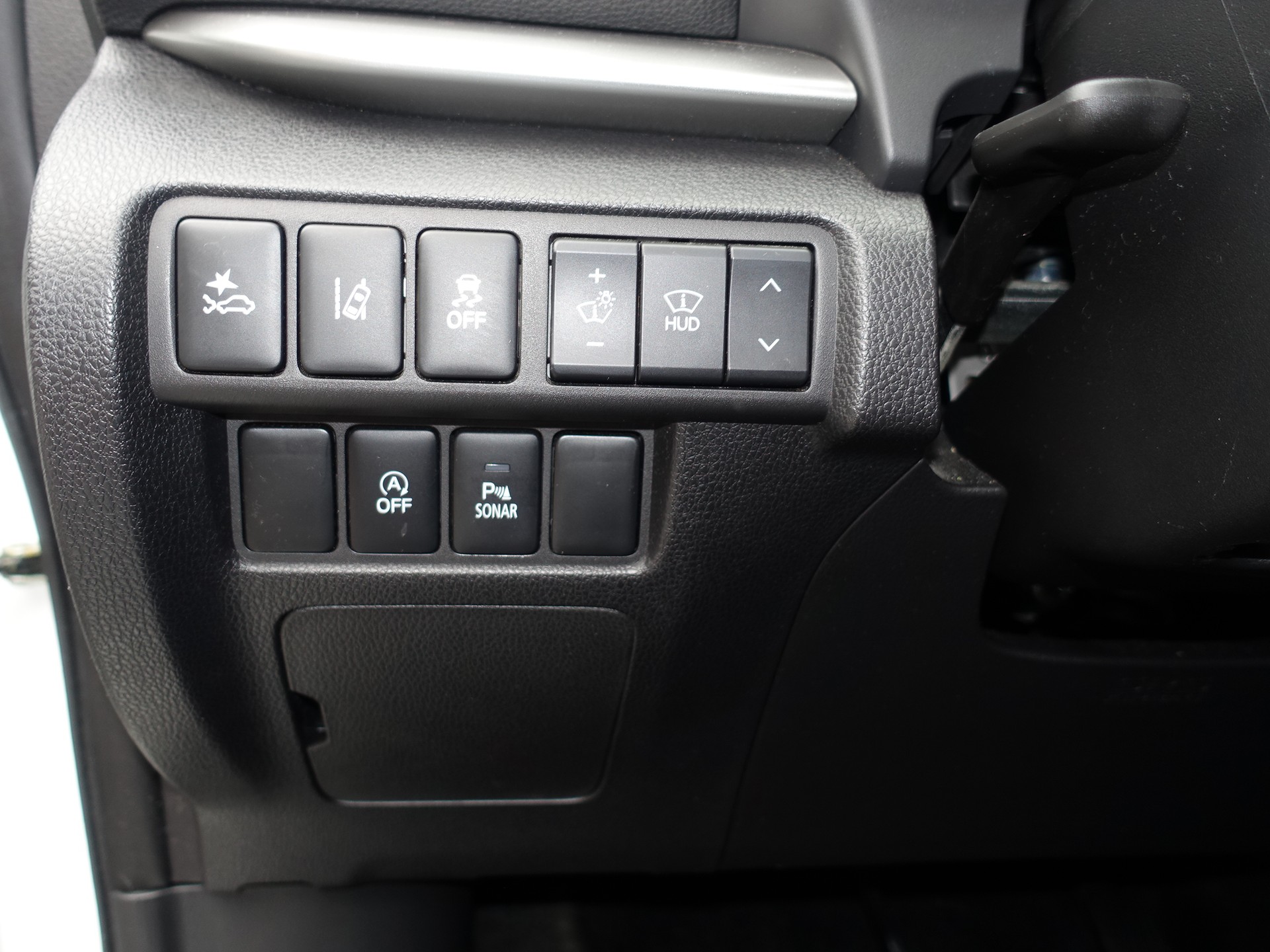 MITSUBISHI Eclipse Cross 1.5 T-Mivec Style 4WD CVT-image-16