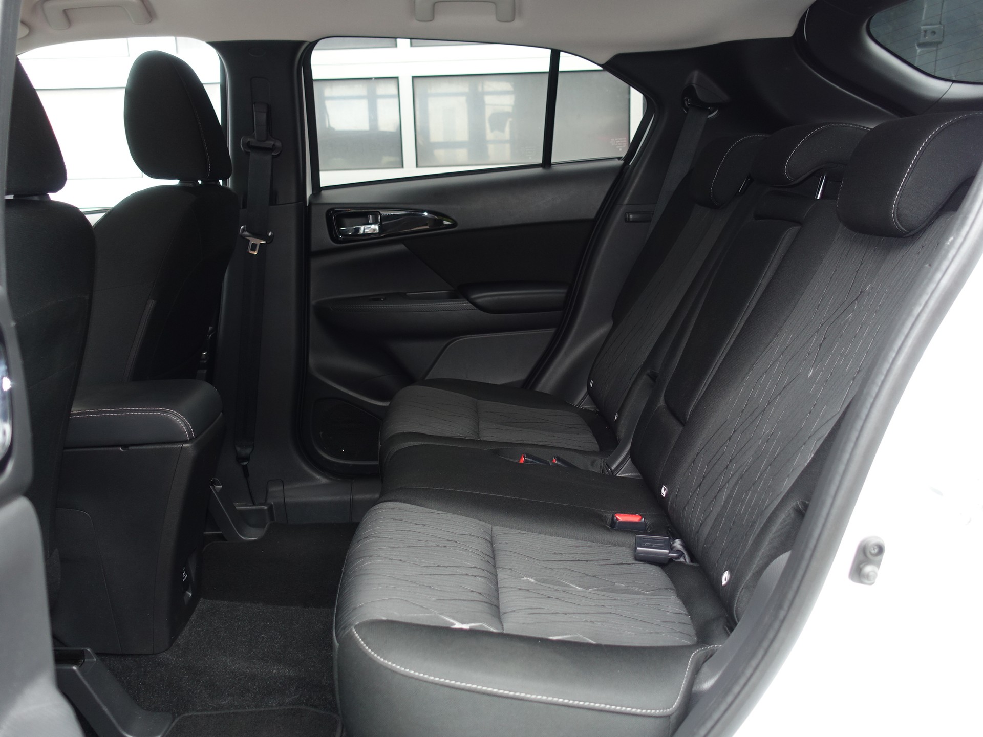 MITSUBISHI Eclipse Cross 1.5 T-Mivec Style 4WD CVT-image-18
