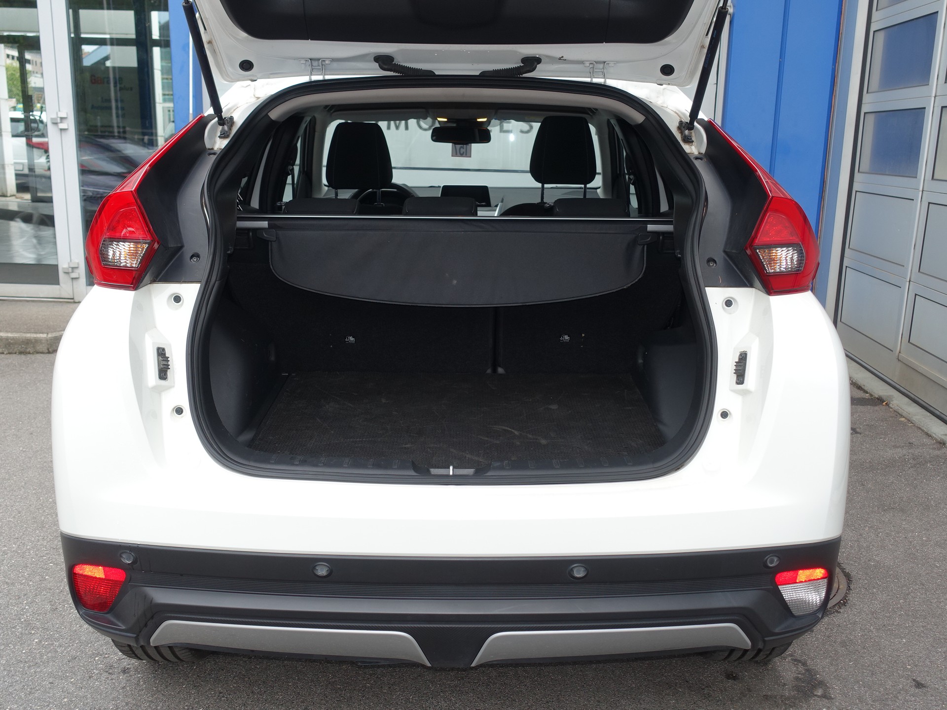 MITSUBISHI Eclipse Cross 1.5 T-Mivec Style 4WD CVT-image-8
