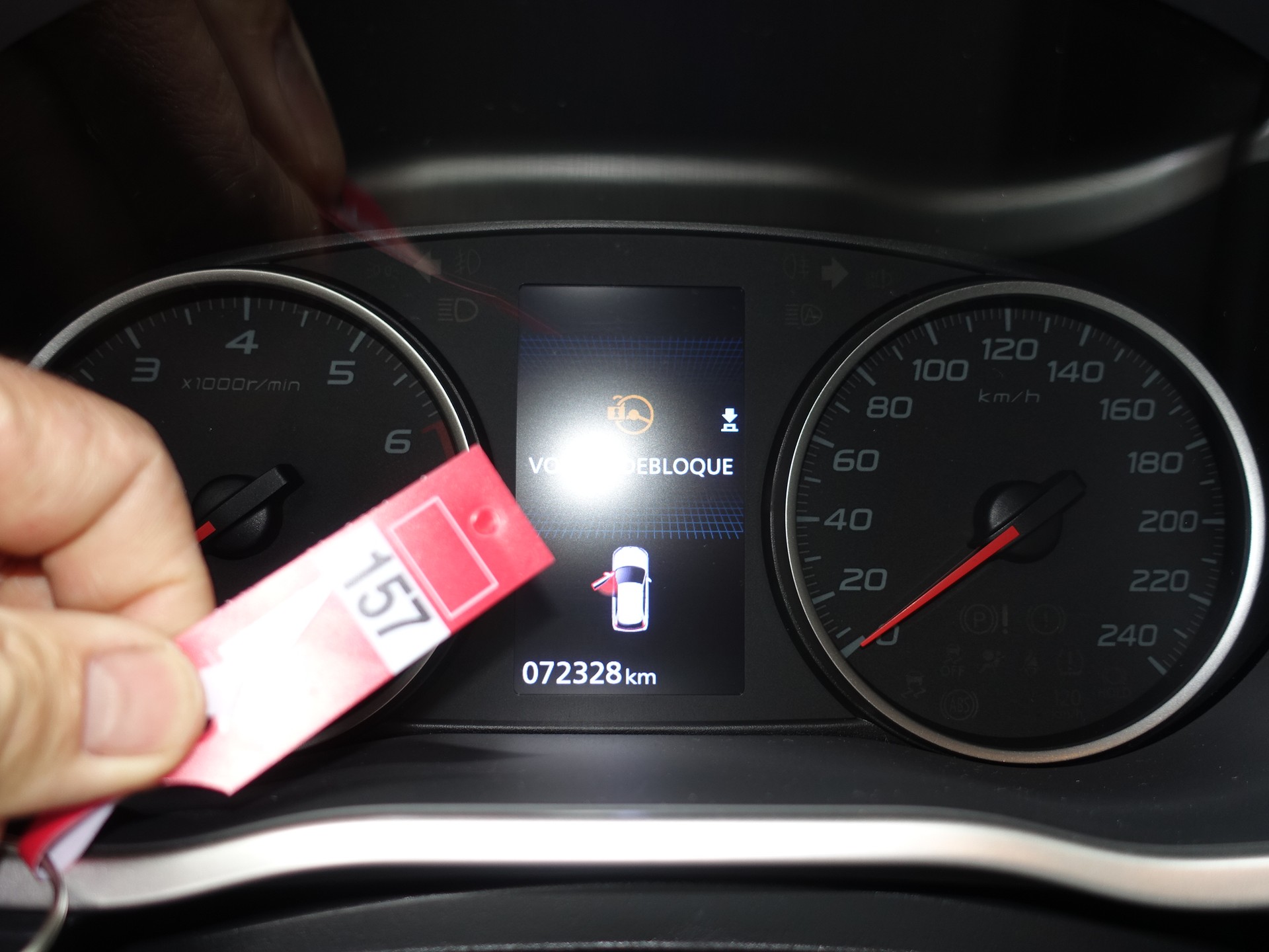 MITSUBISHI Eclipse Cross 1.5 T-Mivec Style 4WD CVT-image-21