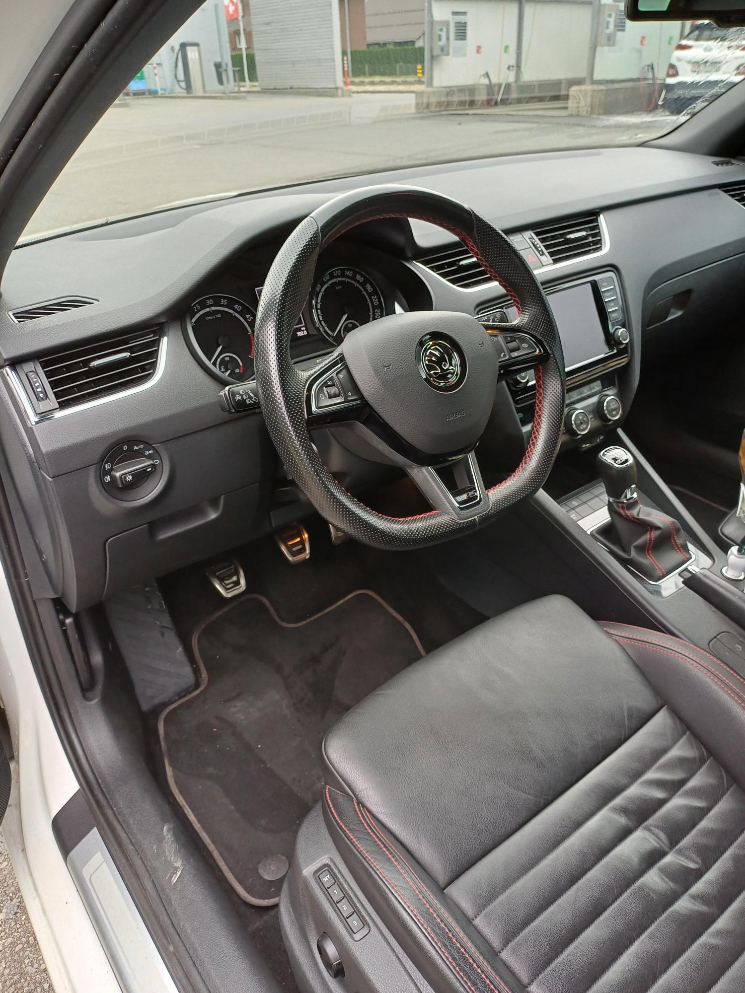 SKODA RS-image-3