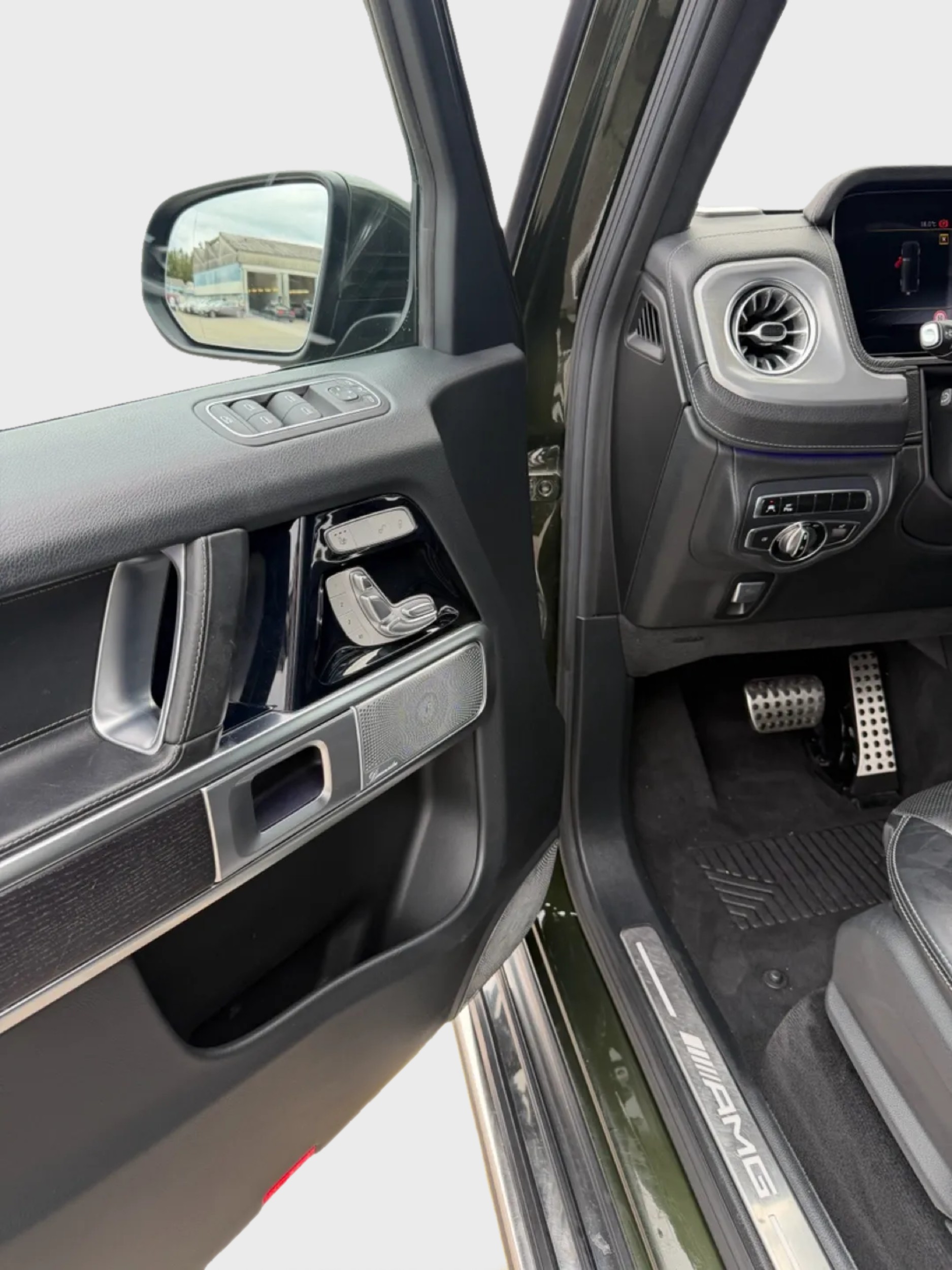 MERCEDES-BENZ G 63 AMG Speedshift Plus G-Tronic-image-16