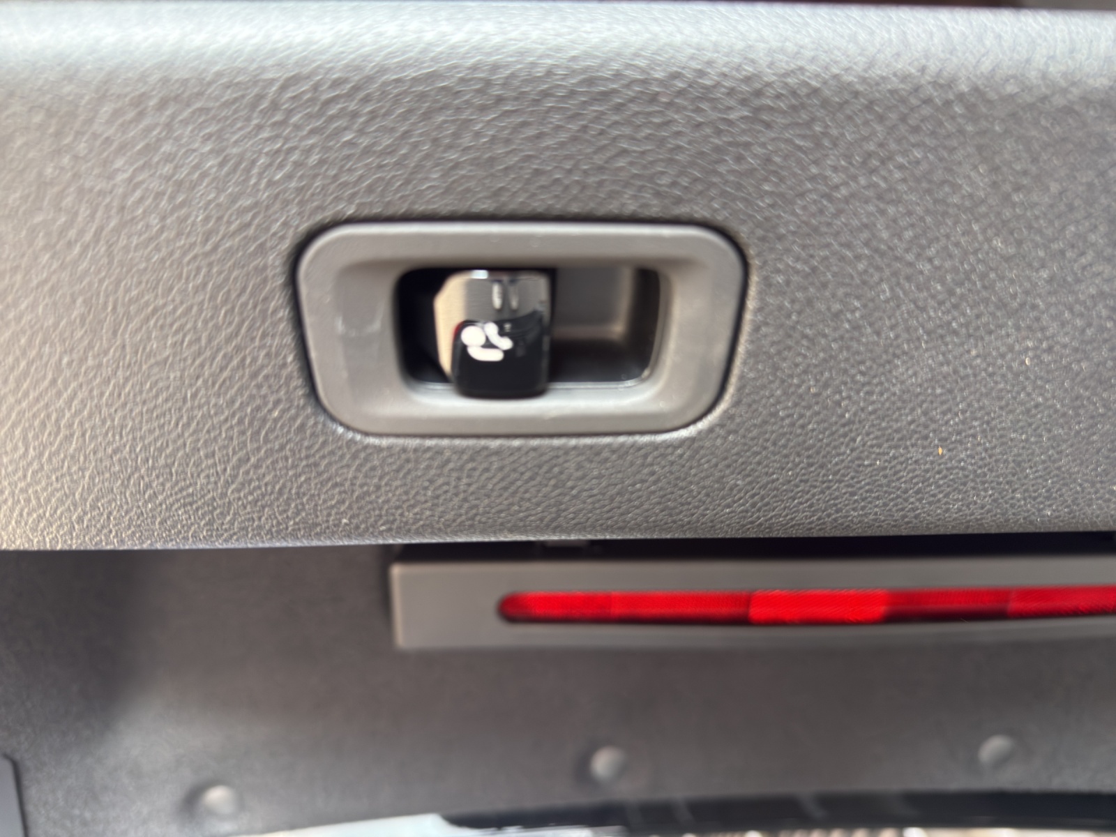 MERCEDES-BENZ CLA 350 4M - EQ - 85 kWh / Advanced Plus Paket / Smartphone Integration-image-15