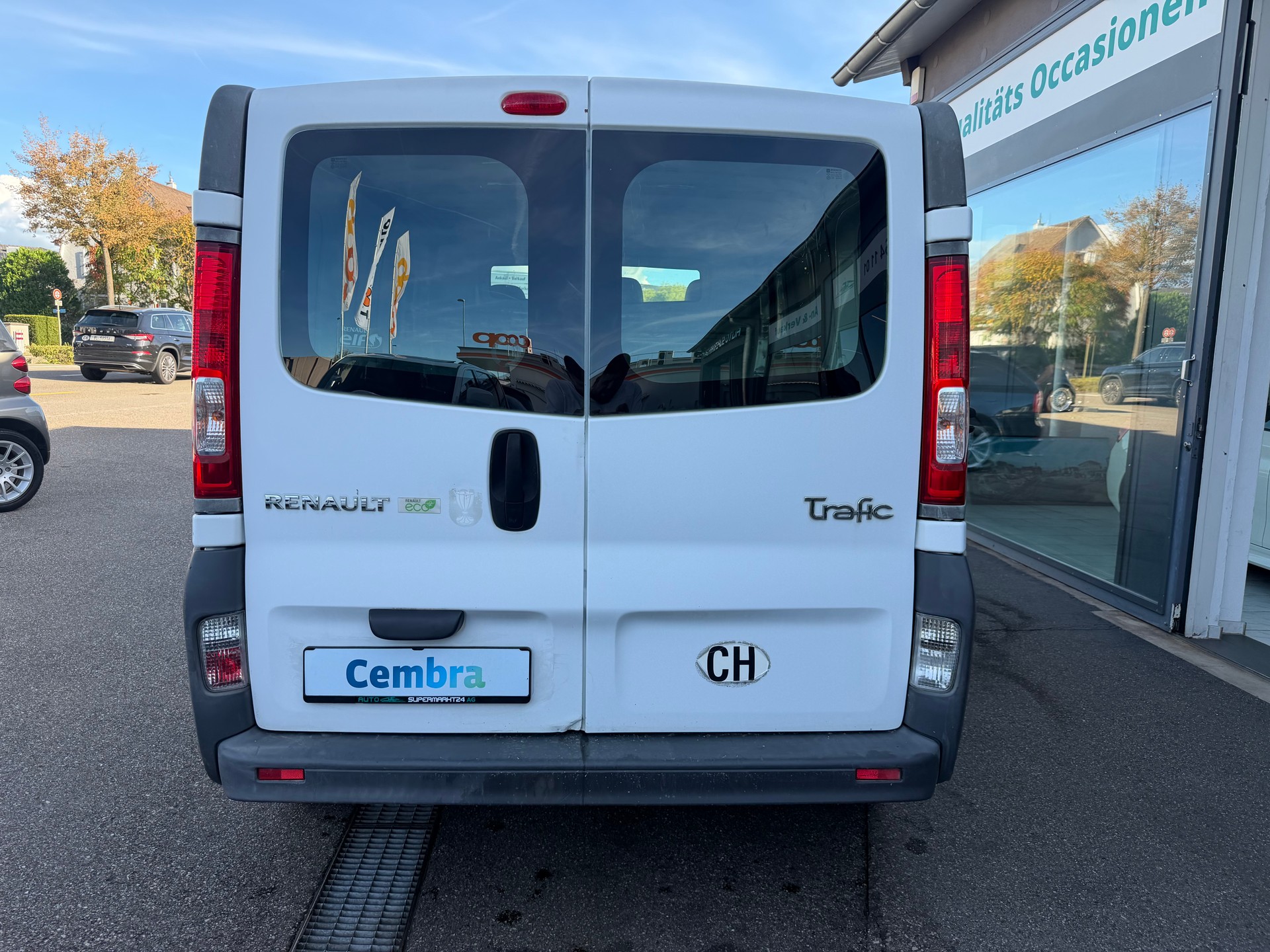 RENAULT Trafic 2.0 dCi 90 2.7t L1H1-image-3