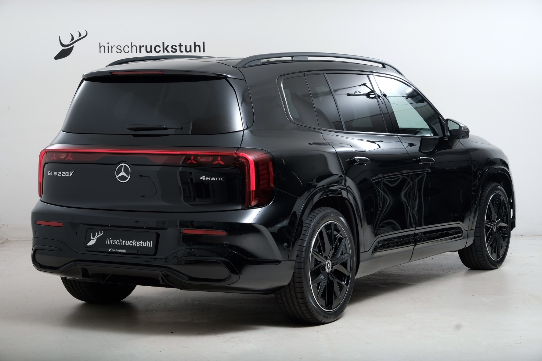 MERCEDES-BENZ GLB 220 4matic X248-image-3