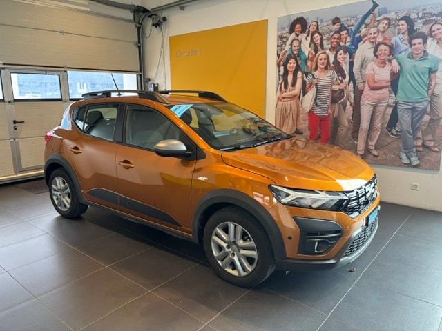 DACIA Sandero Stepway TCe 110 Extreme-image-0