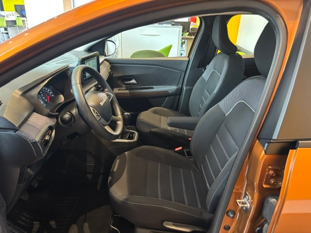 DACIA Sandero Stepway TCe 110 Extreme-image-11