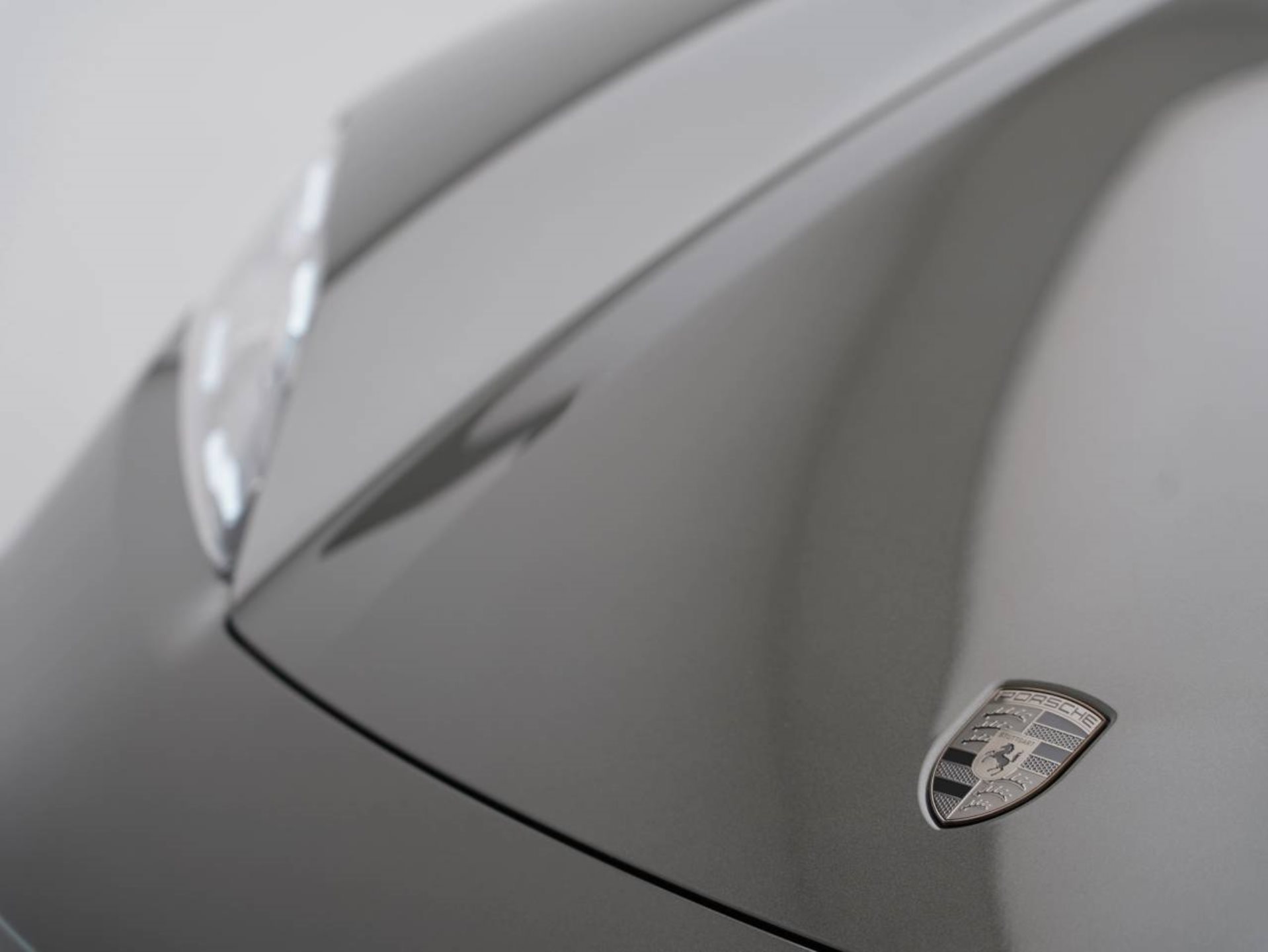 PORSCHE Macan Turbo-image-11