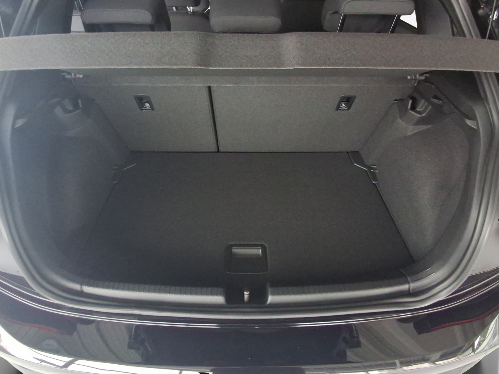 VW Polo 1.0 TSI R-Line United DSG-image-11