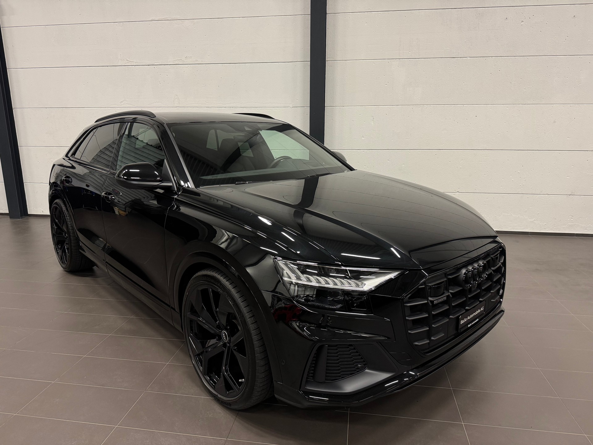 AUDI Q8 50 TDI Black Edition quattro tiptronic S LINE CH Fahrzeug-image-1