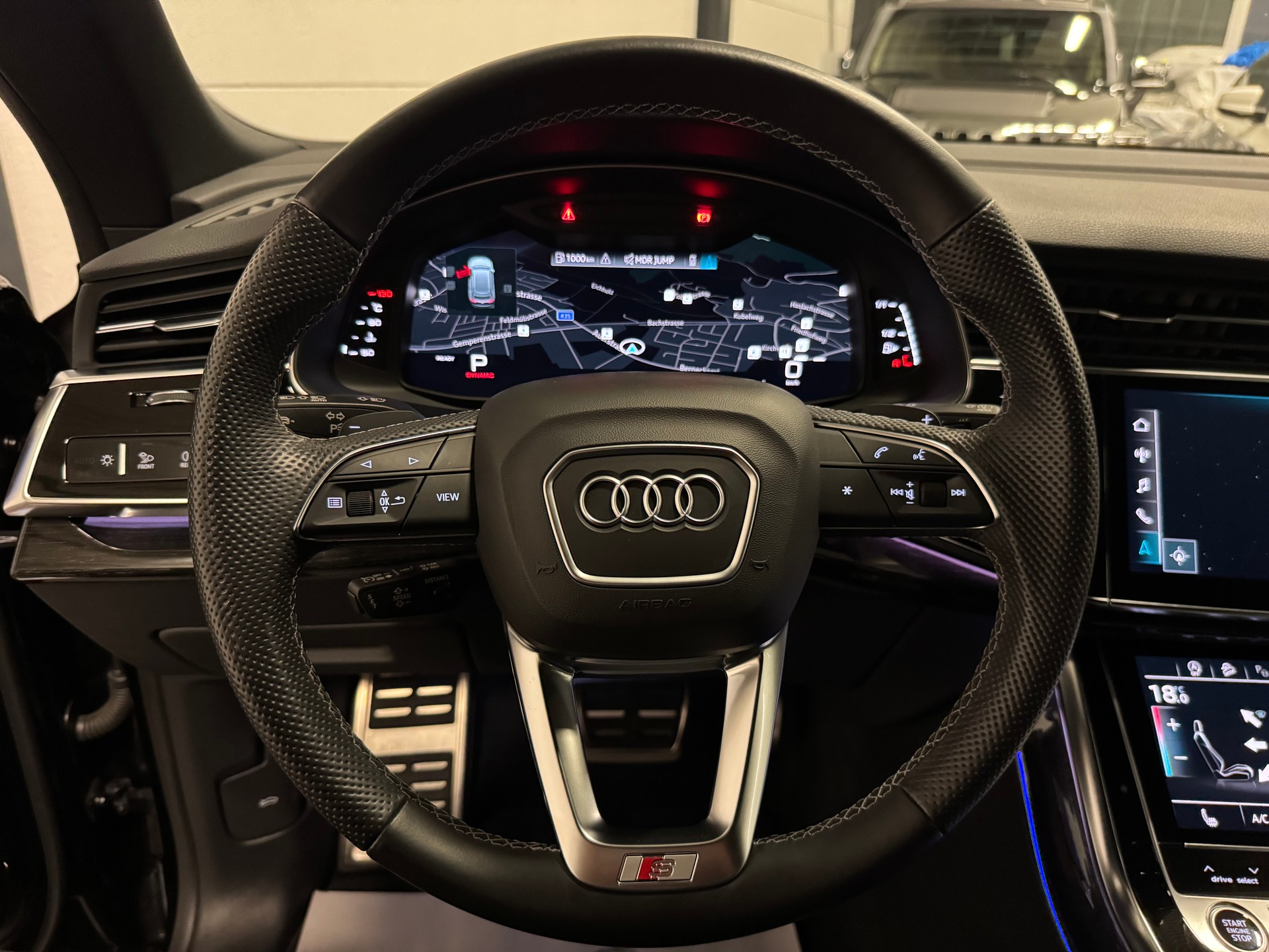 AUDI Q8 50 TDI Black Edition quattro tiptronic S LINE CH Fahrzeug-image-22