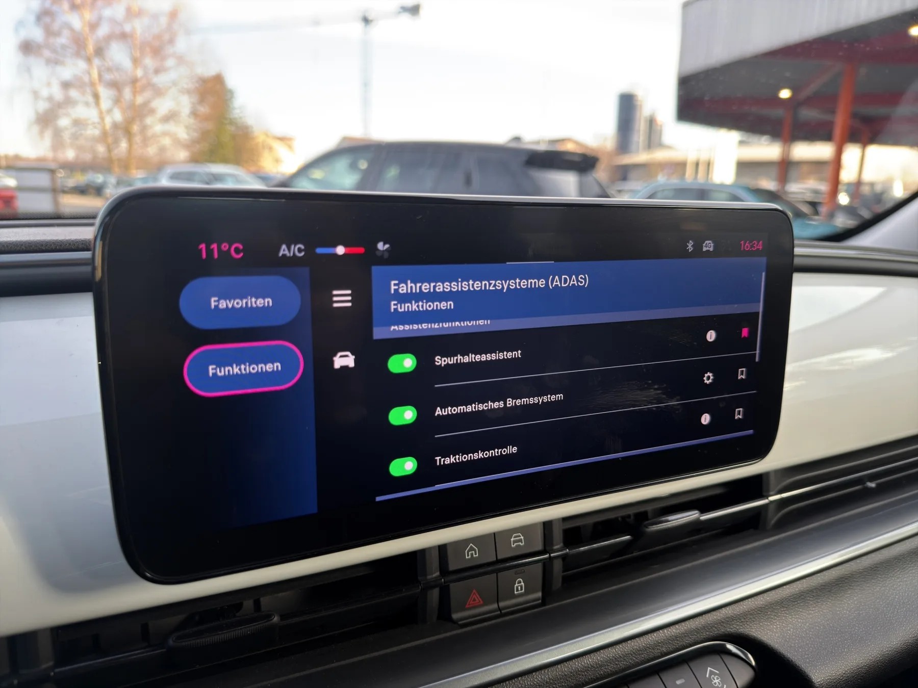 FIAT 600 1.2 Hybrid 145 Cult-image-37