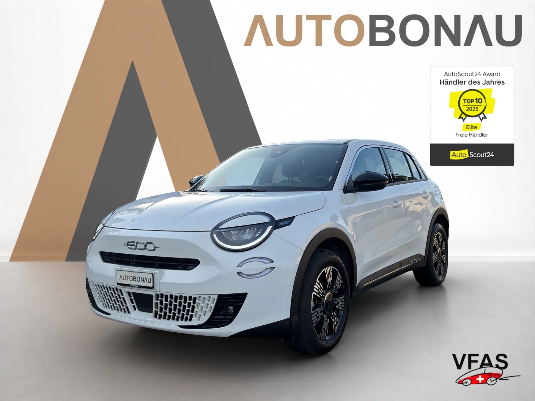 FIAT 600 1.2 Hybrid 145 Cult-image-0