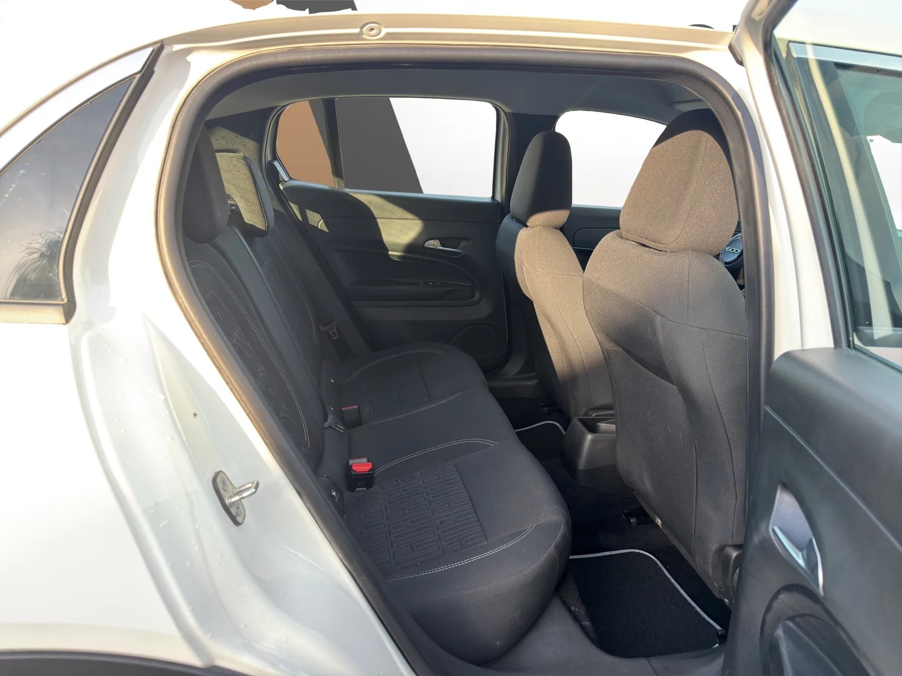 FIAT 600 1.2 Hybrid 145 Cult-image-11