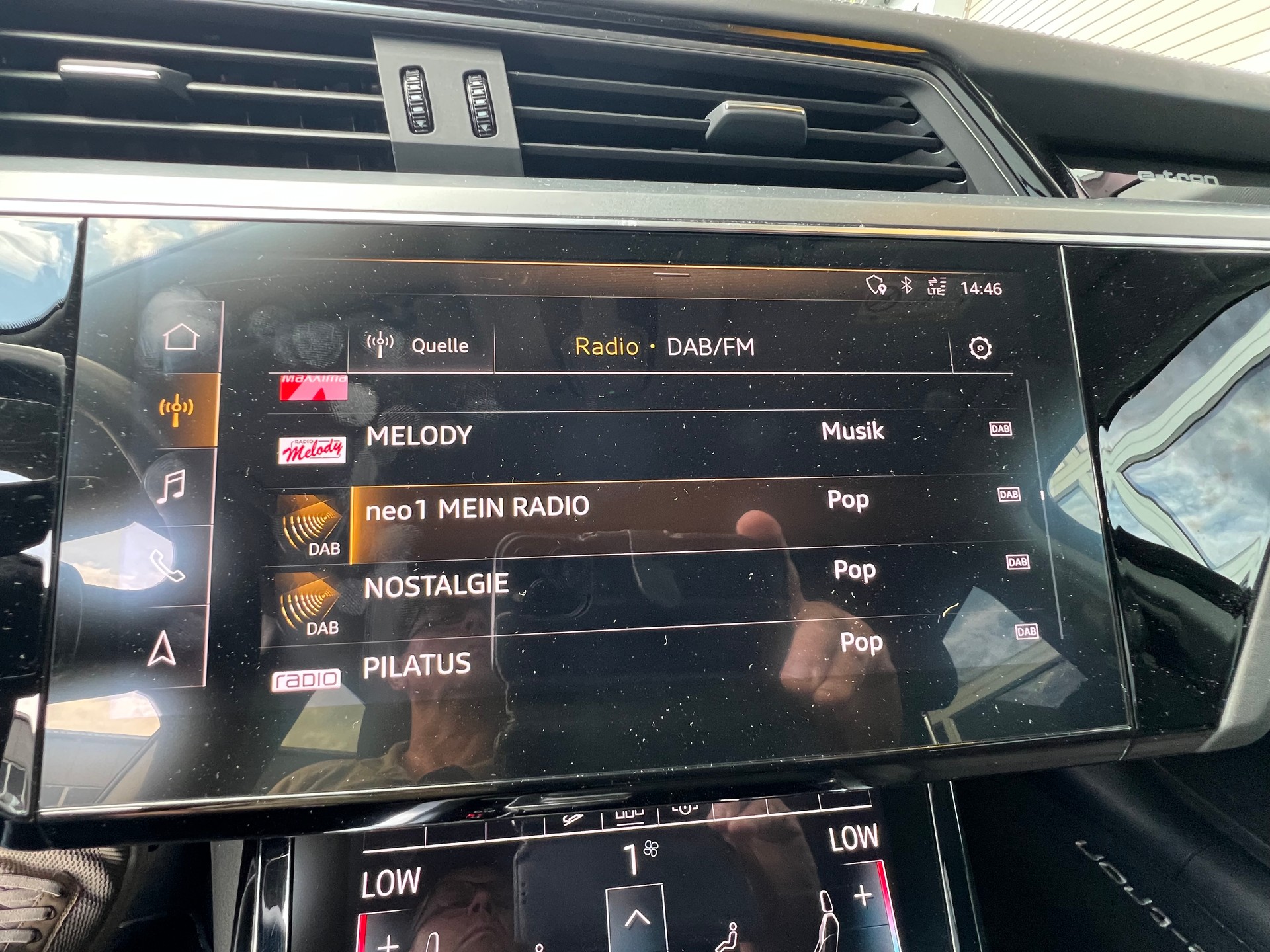 AUDI e-tron 55 quattro *** PS 360 * frisch ab MFK ***-image-29