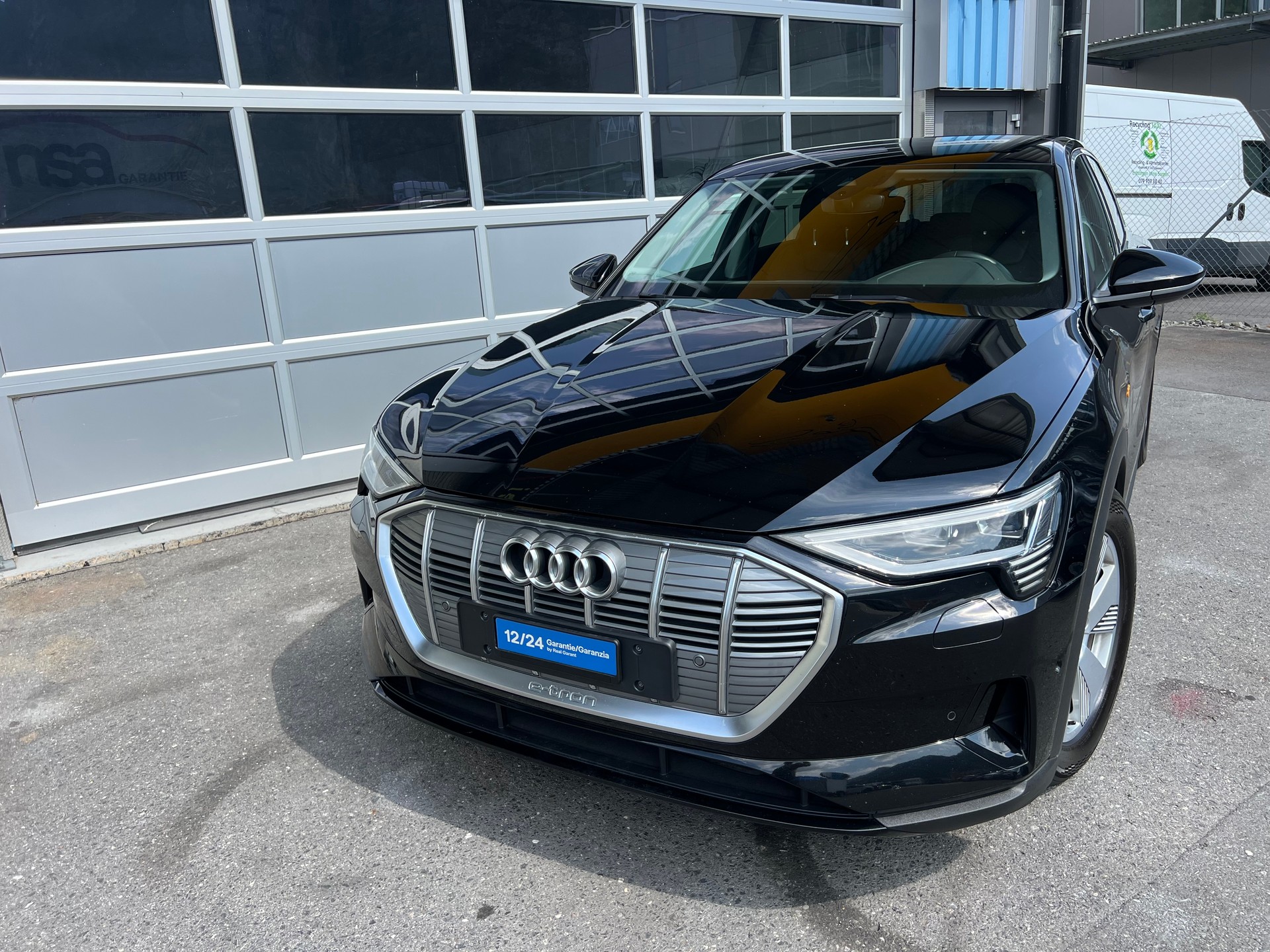 AUDI e-tron 55 quattro *** PS 360 * frisch ab MFK ***-image-2