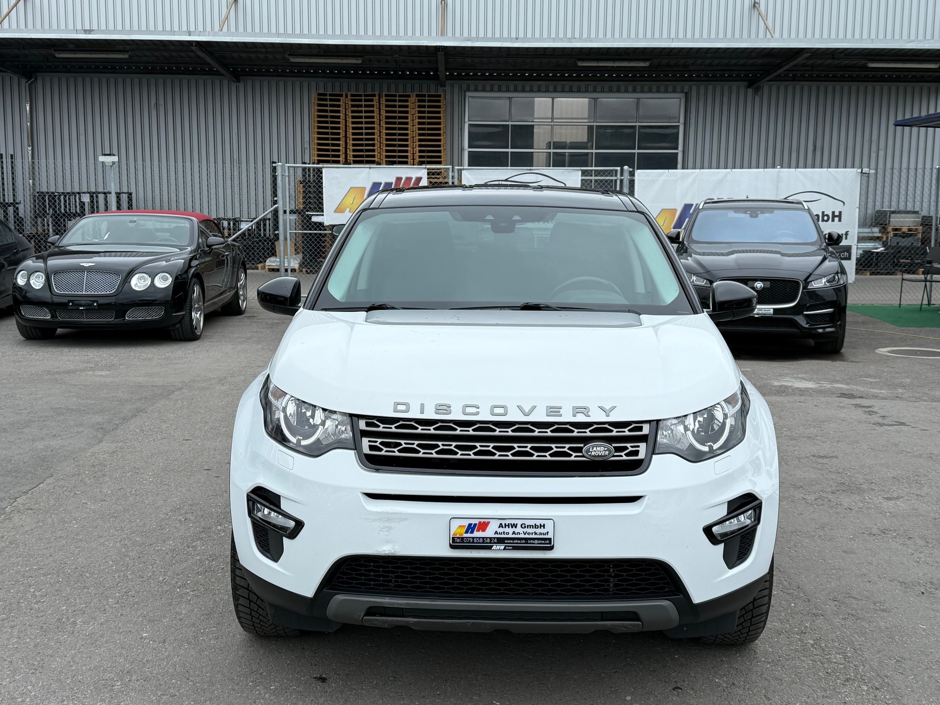 LAND ROVER Discovery Sport 2.0 TD4 Pure AT9 / Frisch ab MFK / Steuerkette NEU / 1 Jahr Garantie-image-1
