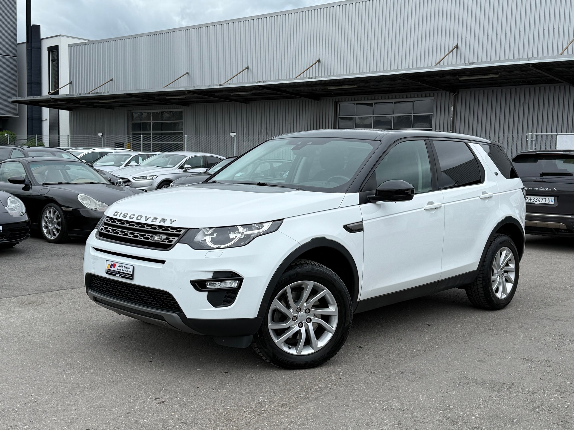 LAND ROVER Discovery Sport 2.0 TD4 Pure AT9 / Frisch ab MFK / Steuerkette NEU / 1 Jahr Garantie-image-0