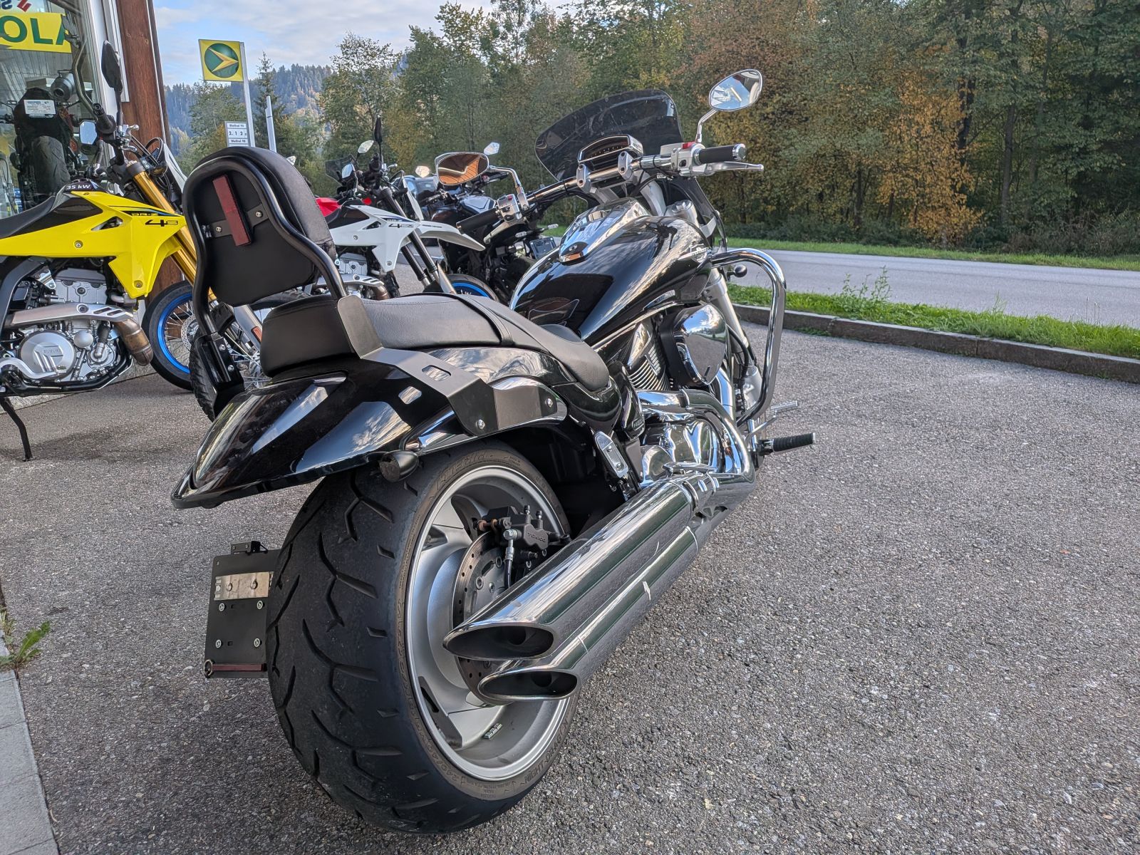 SUZUKI M 1800 R K7-image-5