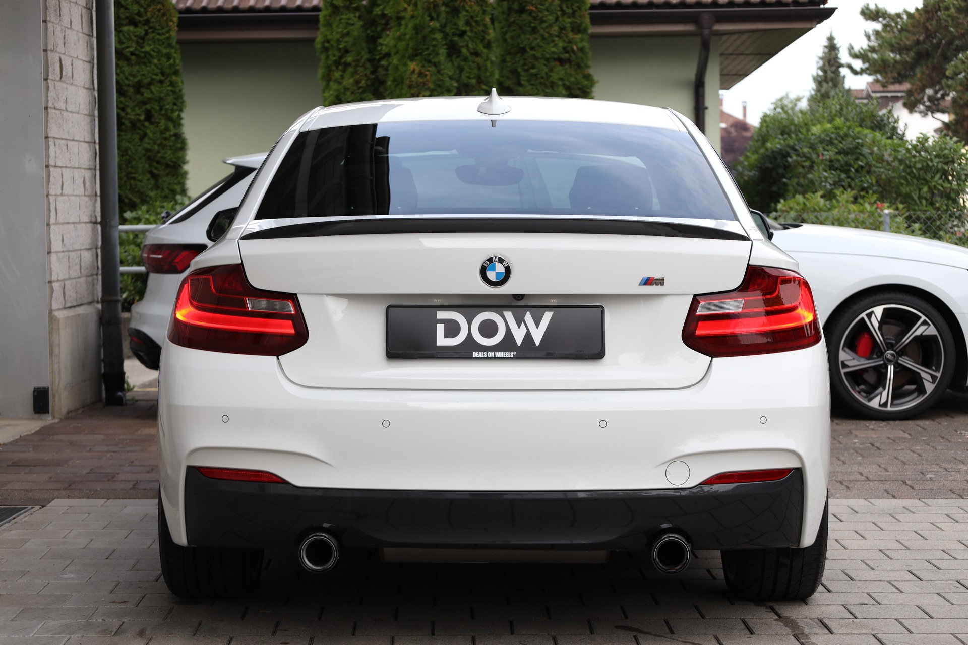 BMW M235i xDrive Steptronic-image-6