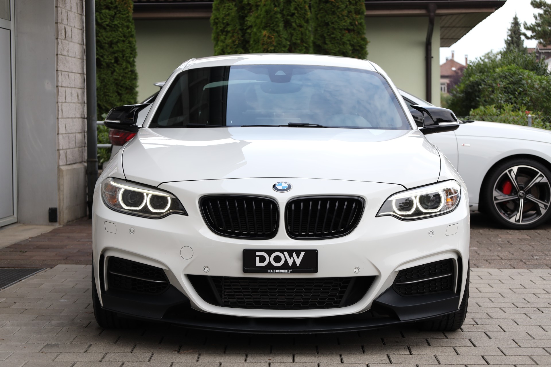 BMW M235i xDrive Steptronic-image-5