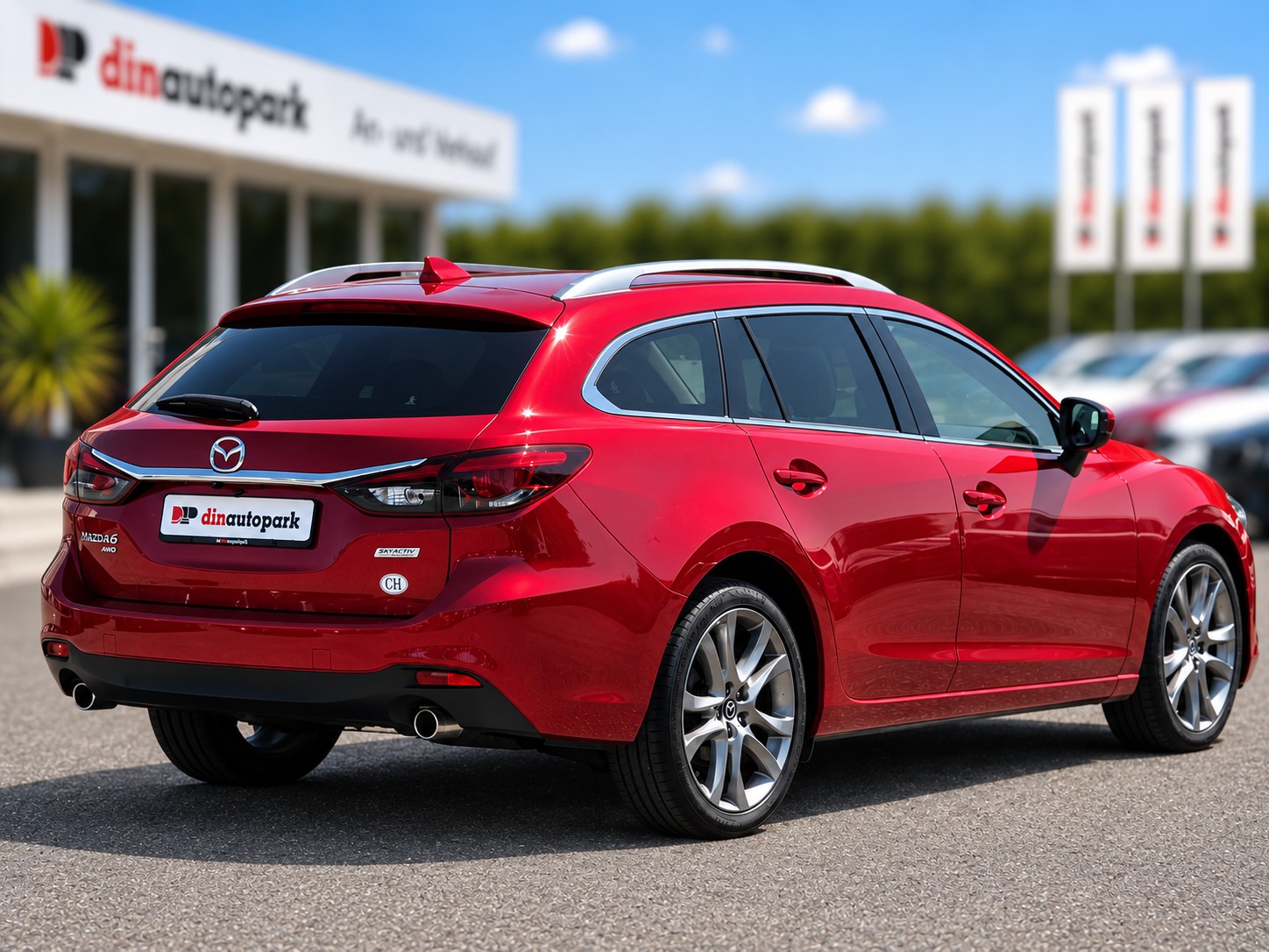 MAZDA 6 SW 2.2 D Revolution AWD Automatic Skyactive-D * CH-Fahrzeug *-image-4