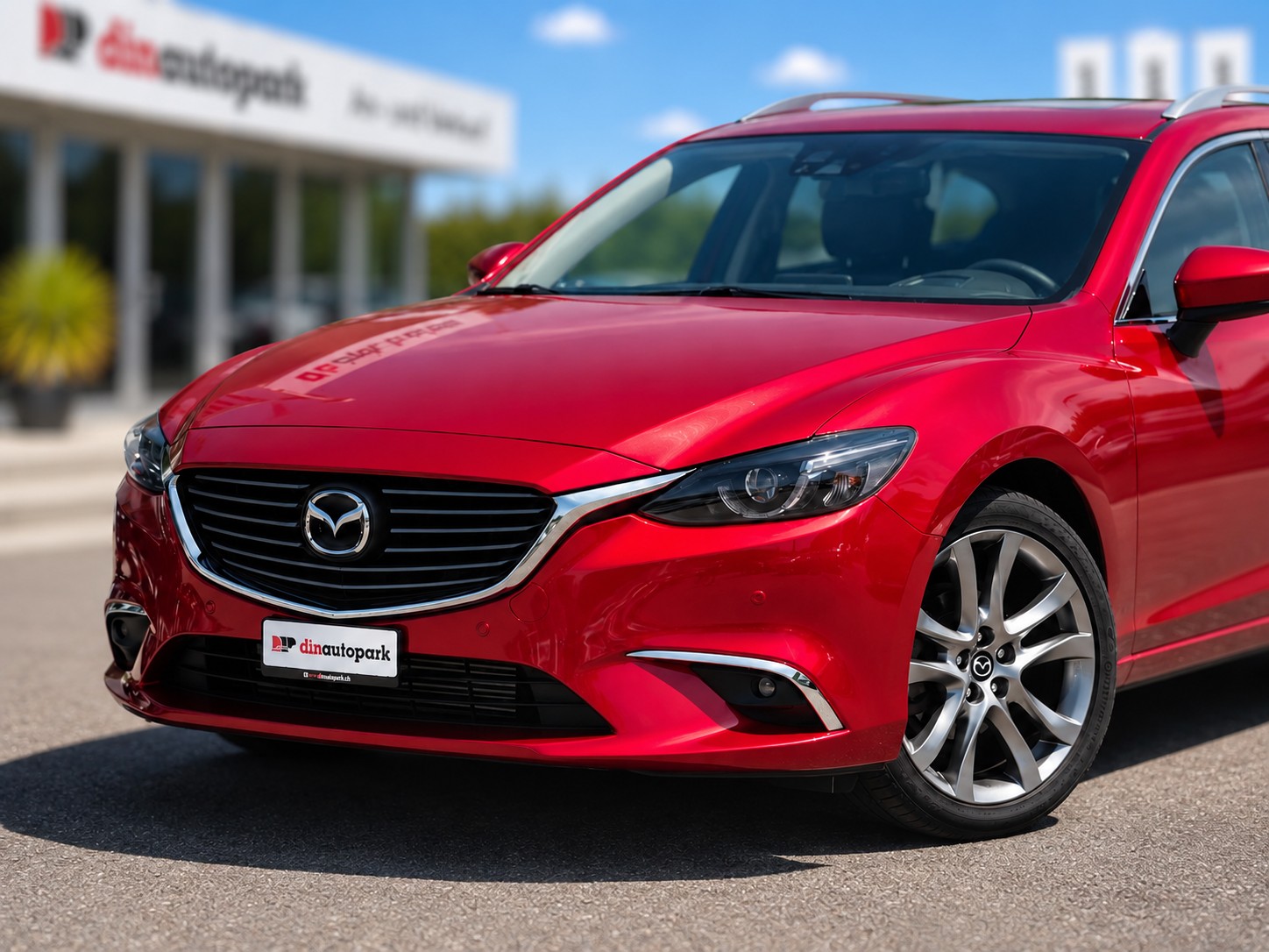 MAZDA 6 SW 2.2 D Revolution AWD Automatic Skyactive-D * CH-Fahrzeug *-image-1