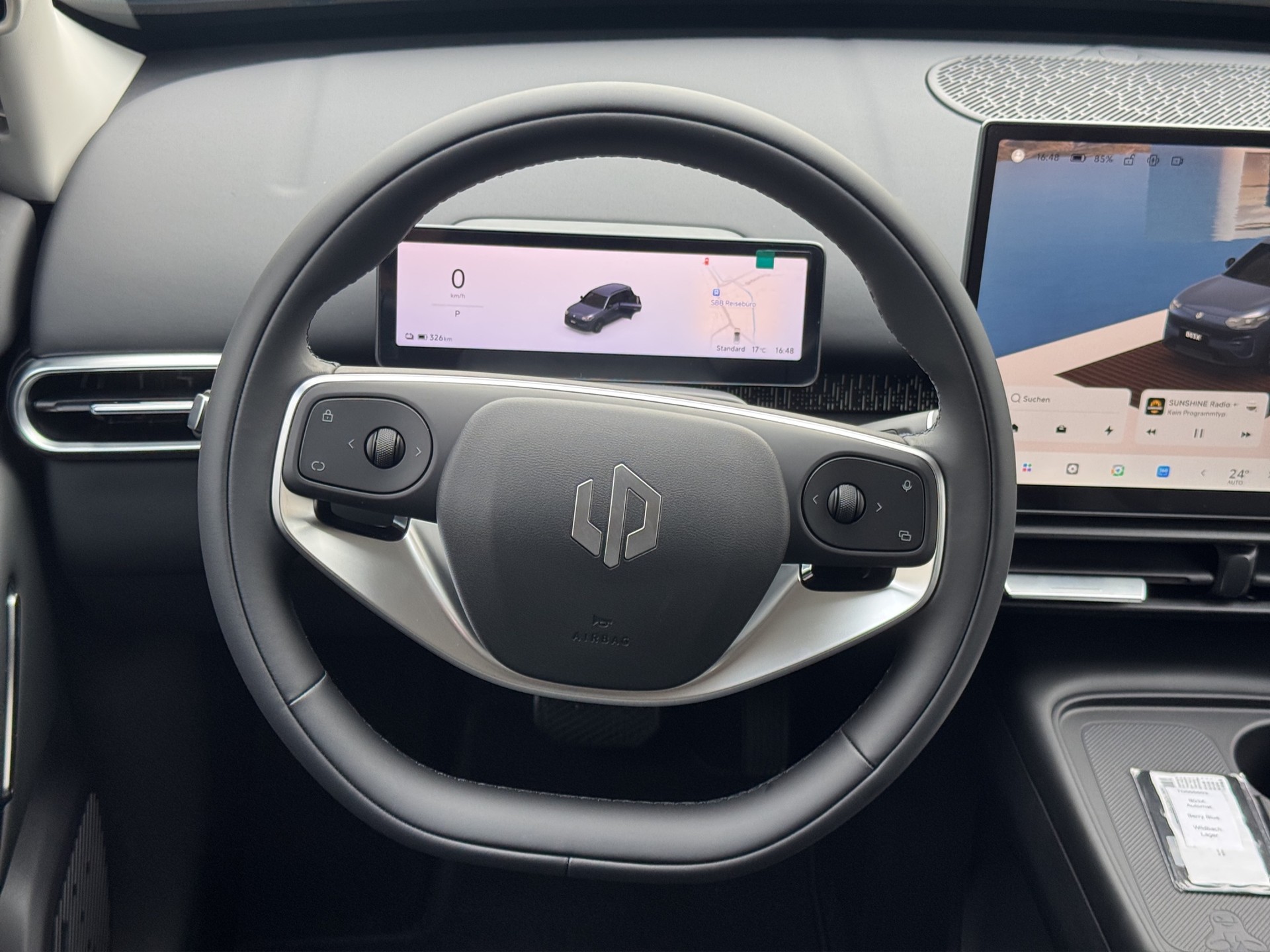 LEAPMOTOR B03X EV-image-12