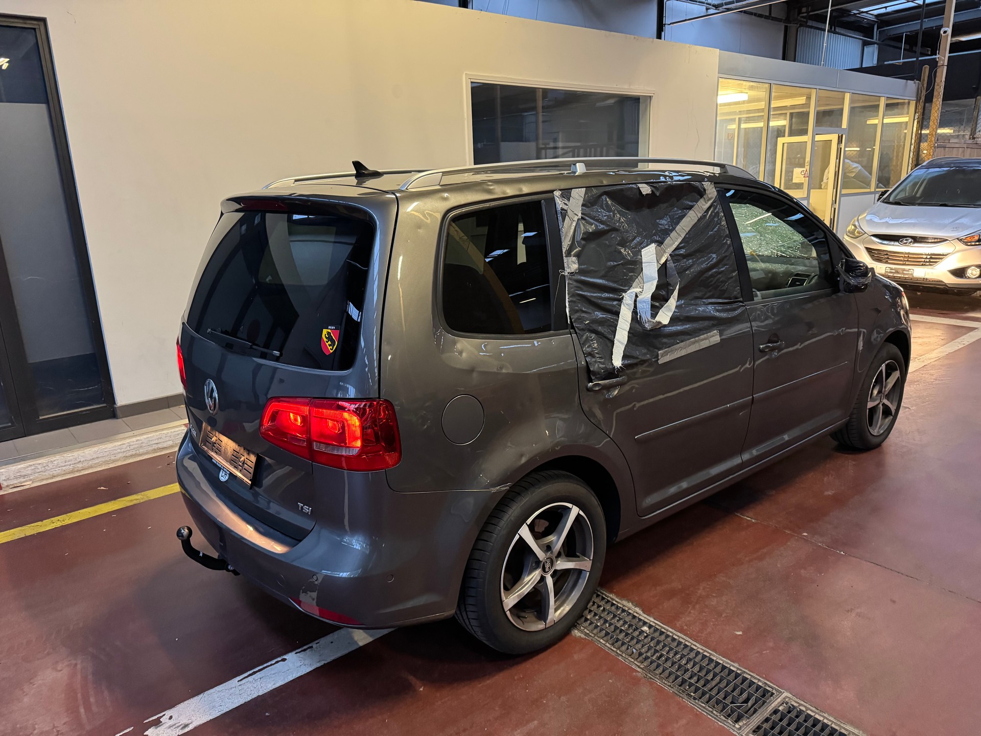 VW Touran 1.4 TSI Highline-image-8