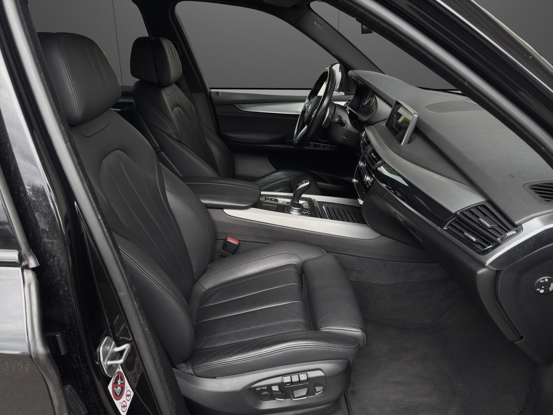 BMW X5 xDrive 40d Steptronic-image-9