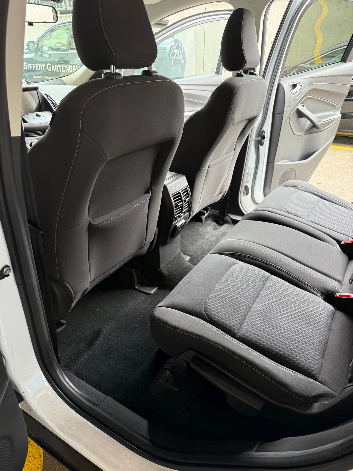 FORD Kuga 2.0 TDCi Business 2WD-image-12