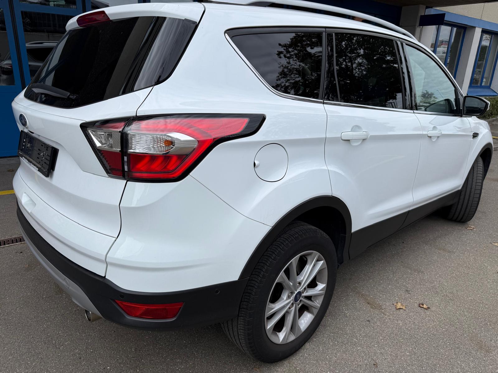 FORD Kuga 2.0 TDCi Business 2WD-image-5