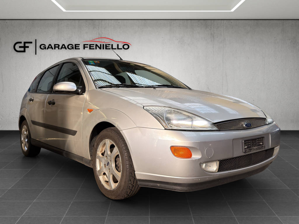 FORD Focus 2.0i 16V Trend-image-2
